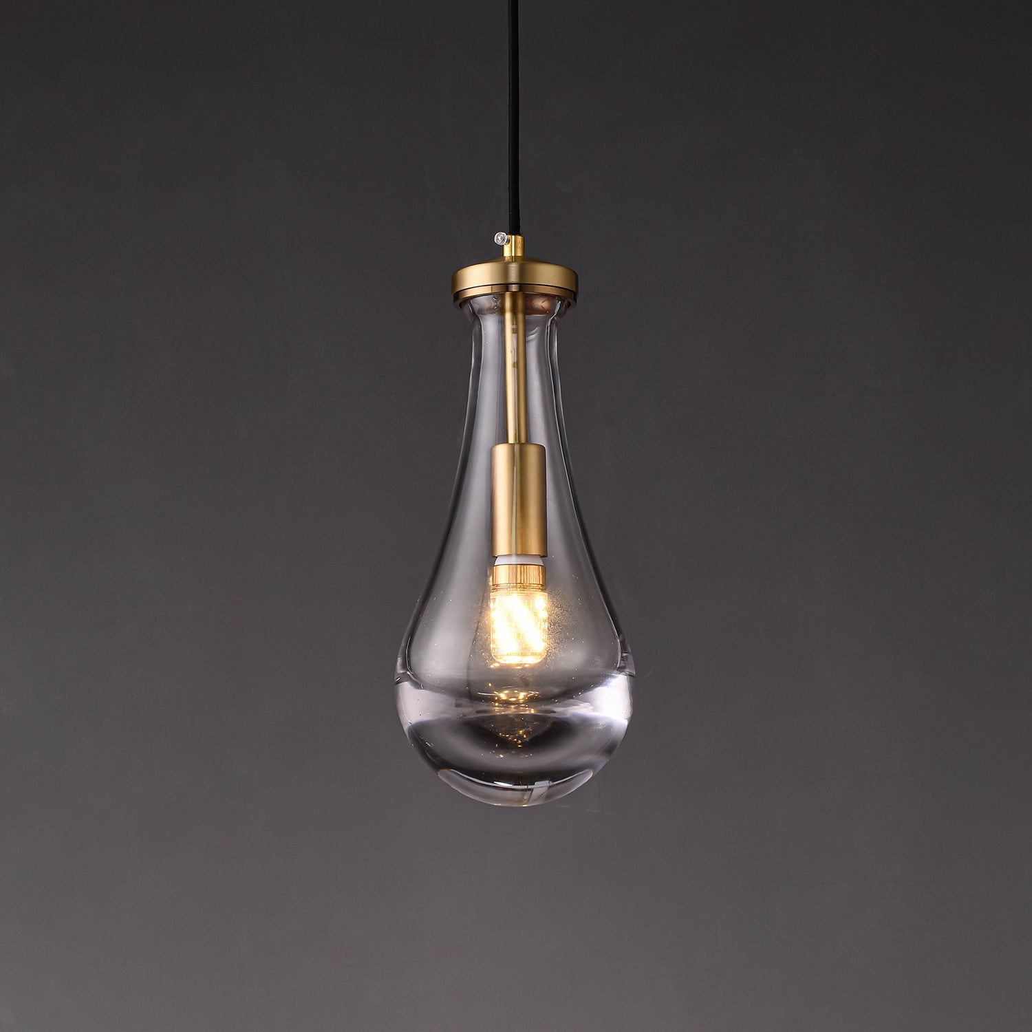 Leontine Glass Pendant Lamp - Blowlighting