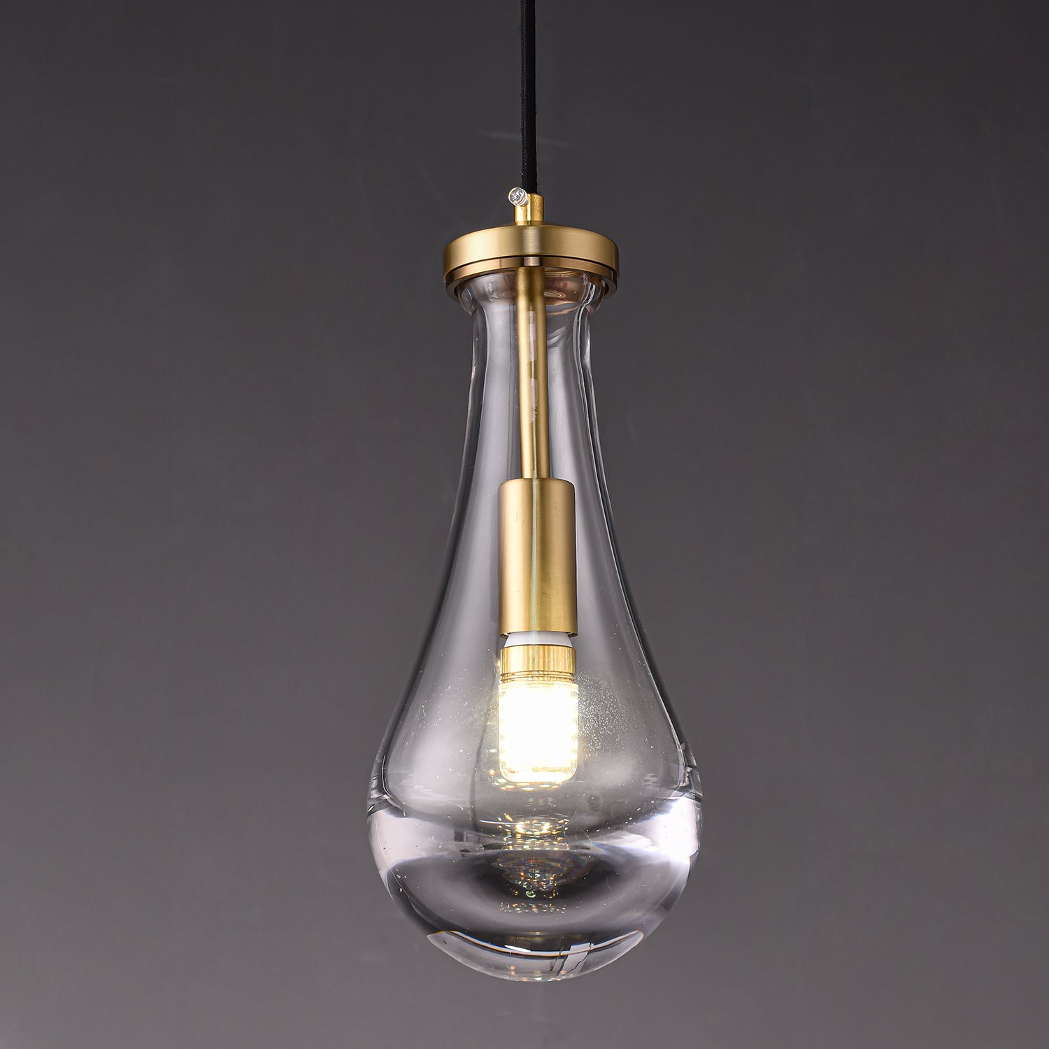 Leontine Glass Pendant Lamp - Blowlighting