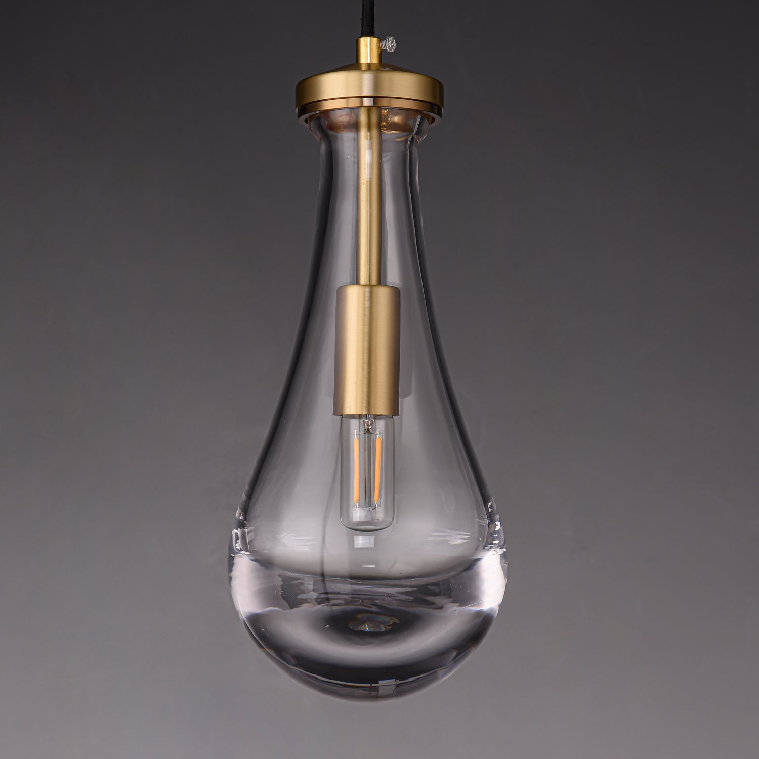 Leontine Glass Pendant Lamp - Blowlighting