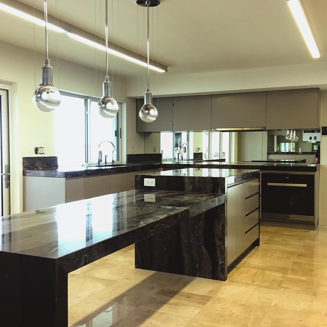 Solara Pendelleuchte mit Kristall, höhenverstellbar-Letslighting
