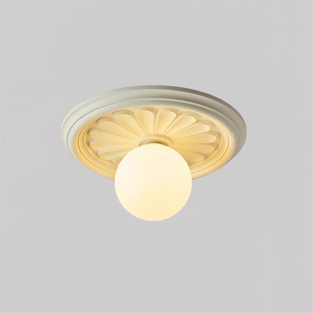 Ivorelle Vintage Geschnitzte Deckenleuchte mit Glaskugel-Schirm-Letslighting