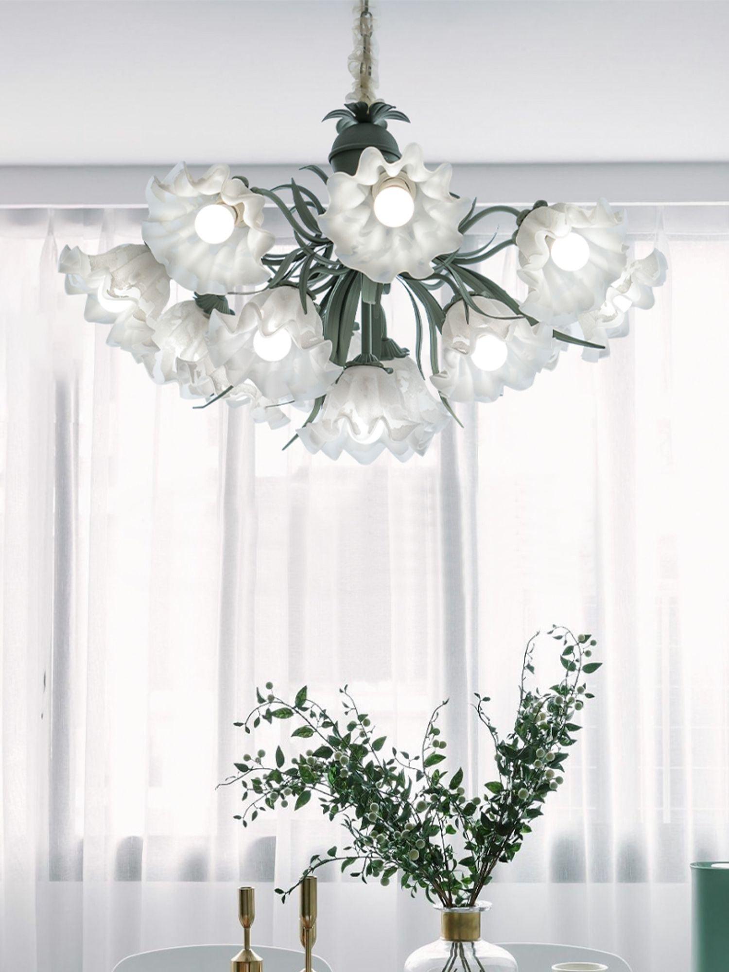Lustra Kronleuchter Blume mit Blütenblättern und Blättern-Letslighting