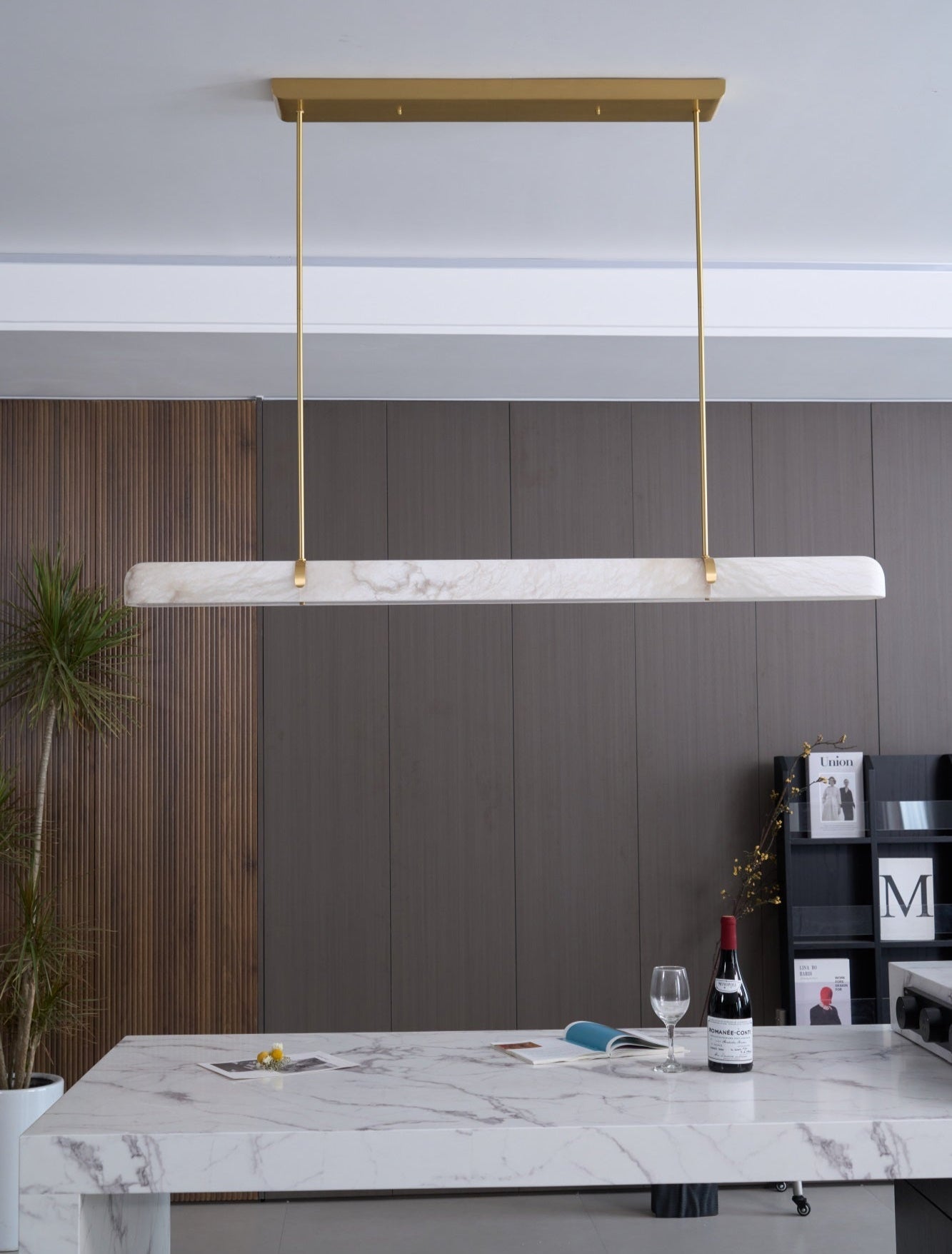 Ilraea Linear Alabaster Pendant Light - Neutralighting