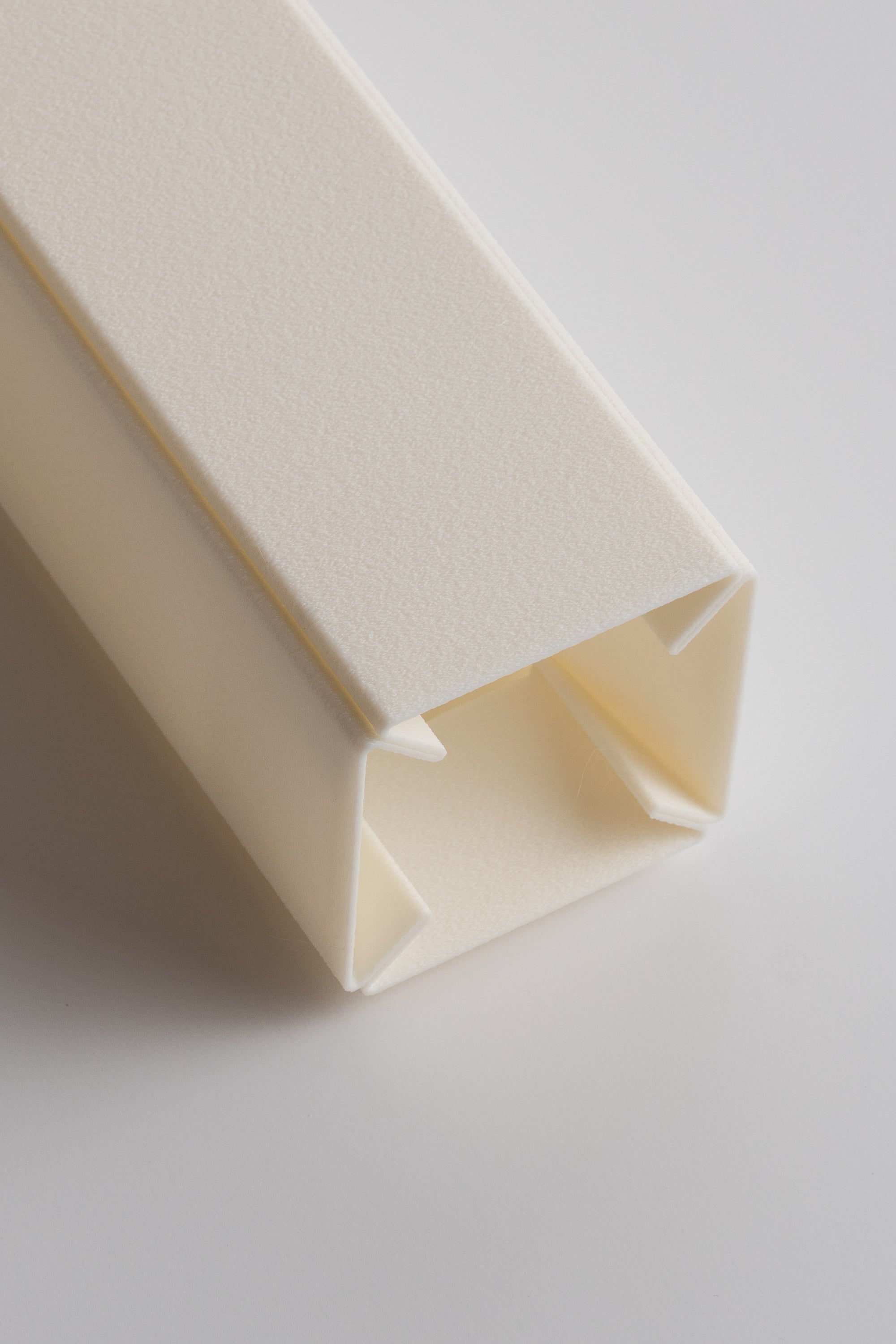 Ivsileth Minimalistische Wandleuchte aus Kunststoff-Letslighting