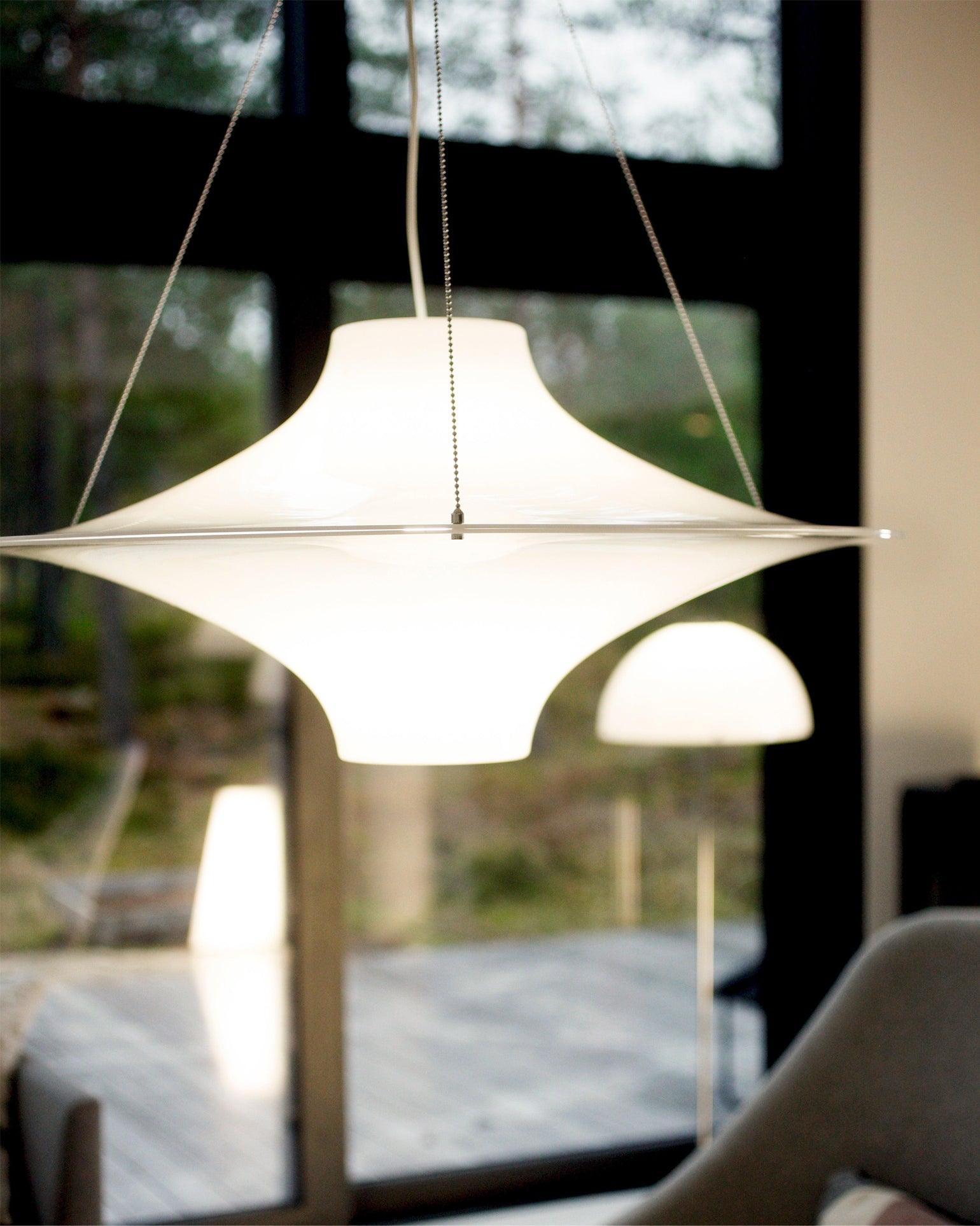 Solara Pendelleuchte UFO Form Modern Wohnzimmer-Letslighting