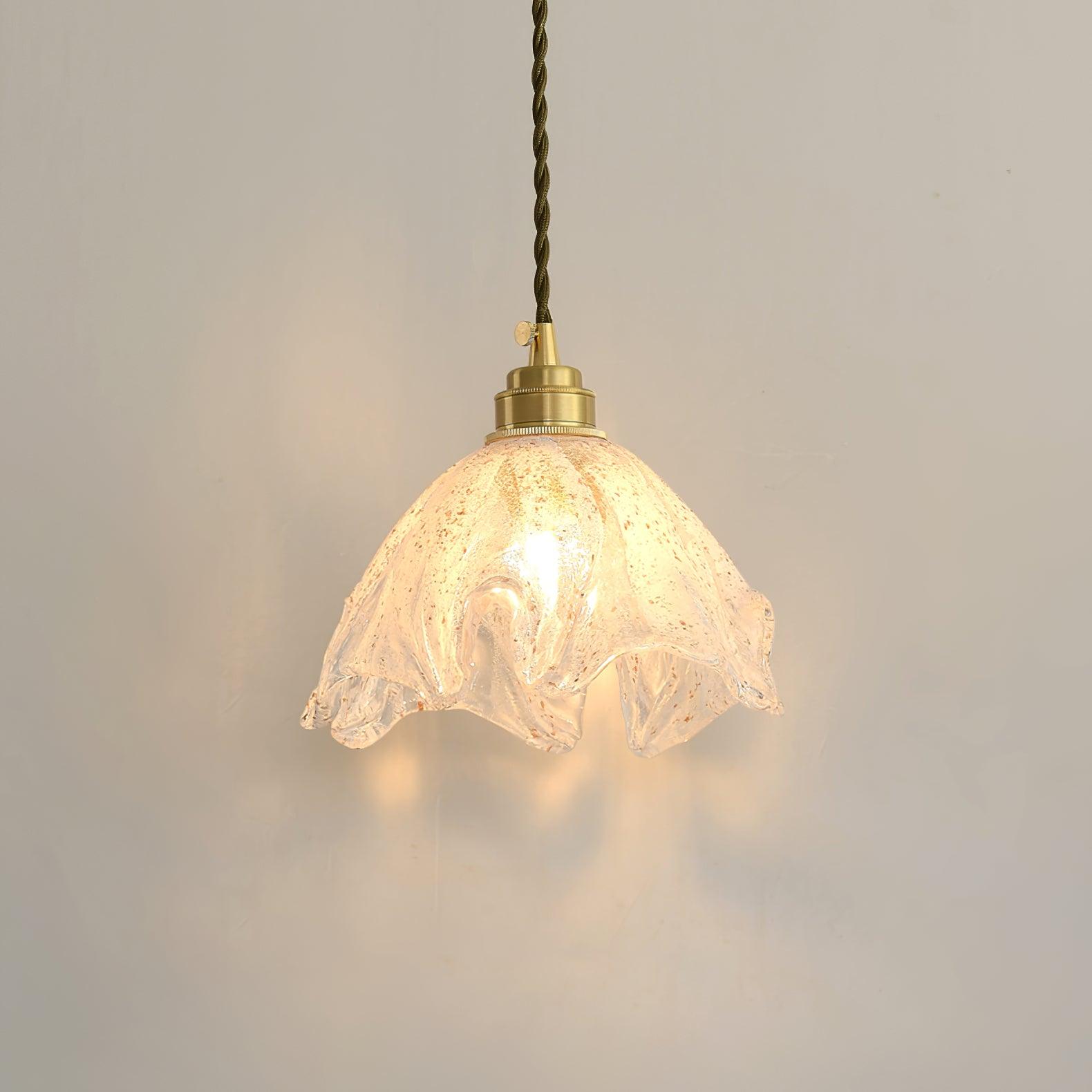 Solara Pendelleuchte Messing Rüschen Glas Lotus Vintage-Letslighting