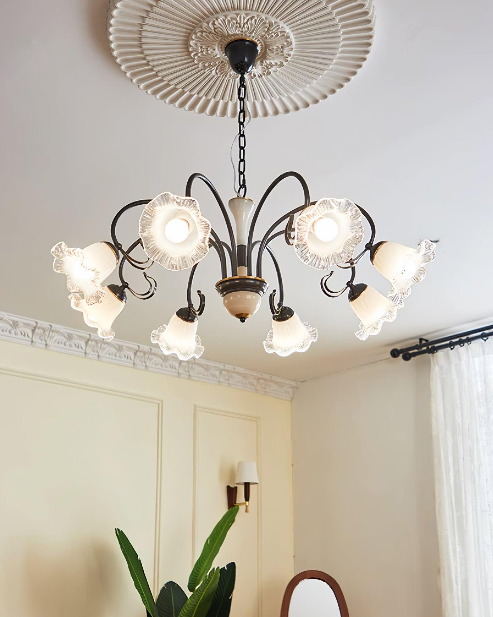 Umiron Gotischer Kronleuchter aus Eisen und Glas-Letslighting
