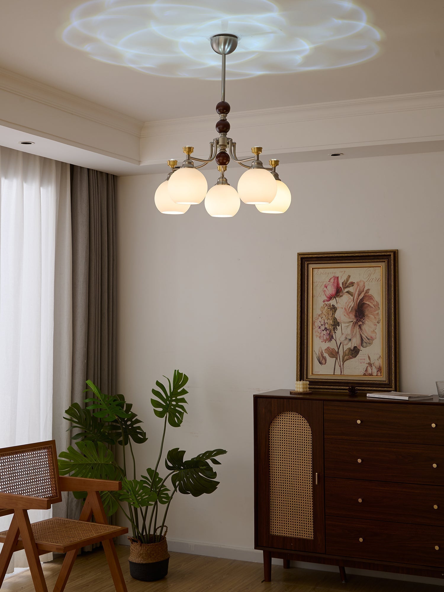 Eursoria Traditioneller Kunst-Orb Kronleuchter aus Holz und Glas-Letslighting