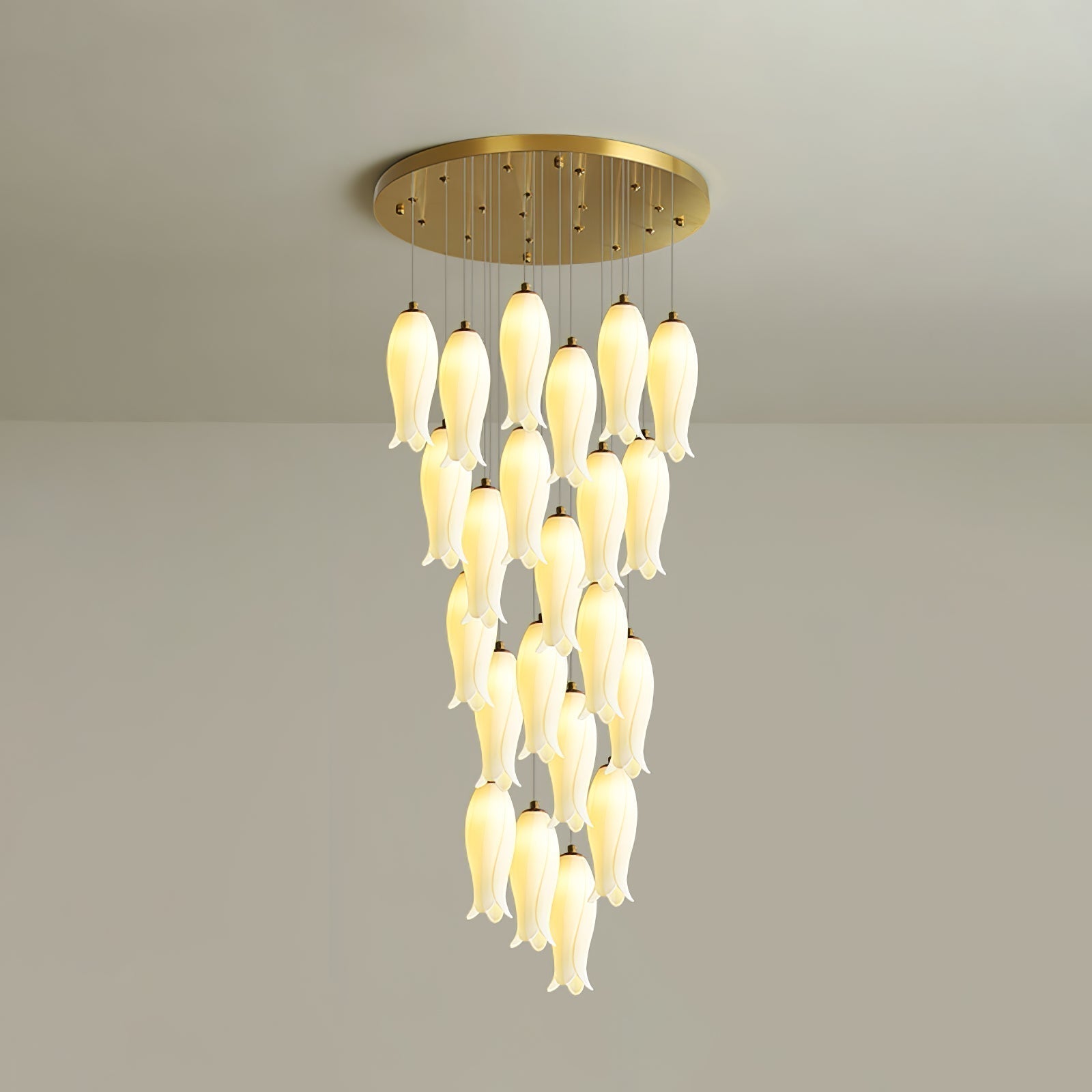 Sylirion Alabaster Brass Chandelier - Blowlighting