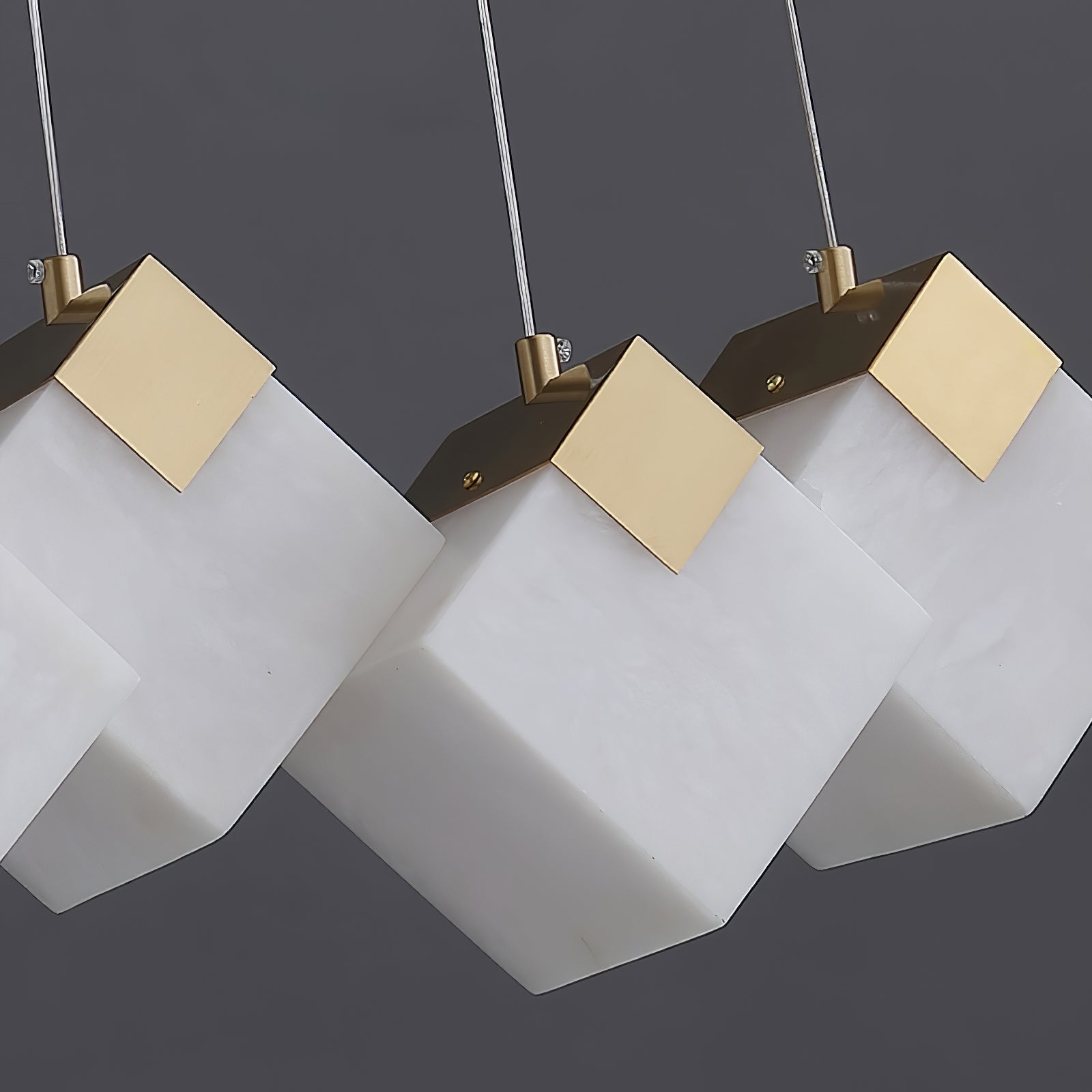 Vevariel Linear Alabaster Pendant Light - Neutralighting