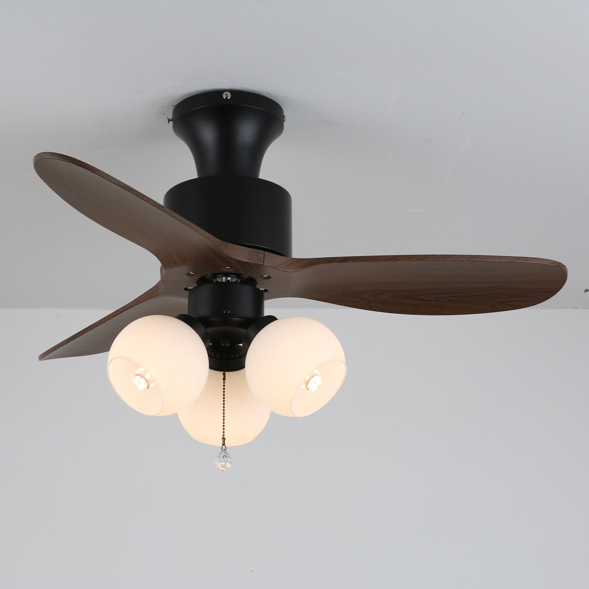 Gwen Vintage Deckenventilatorleuchte aus Glas in Walnussholz-Ausführung