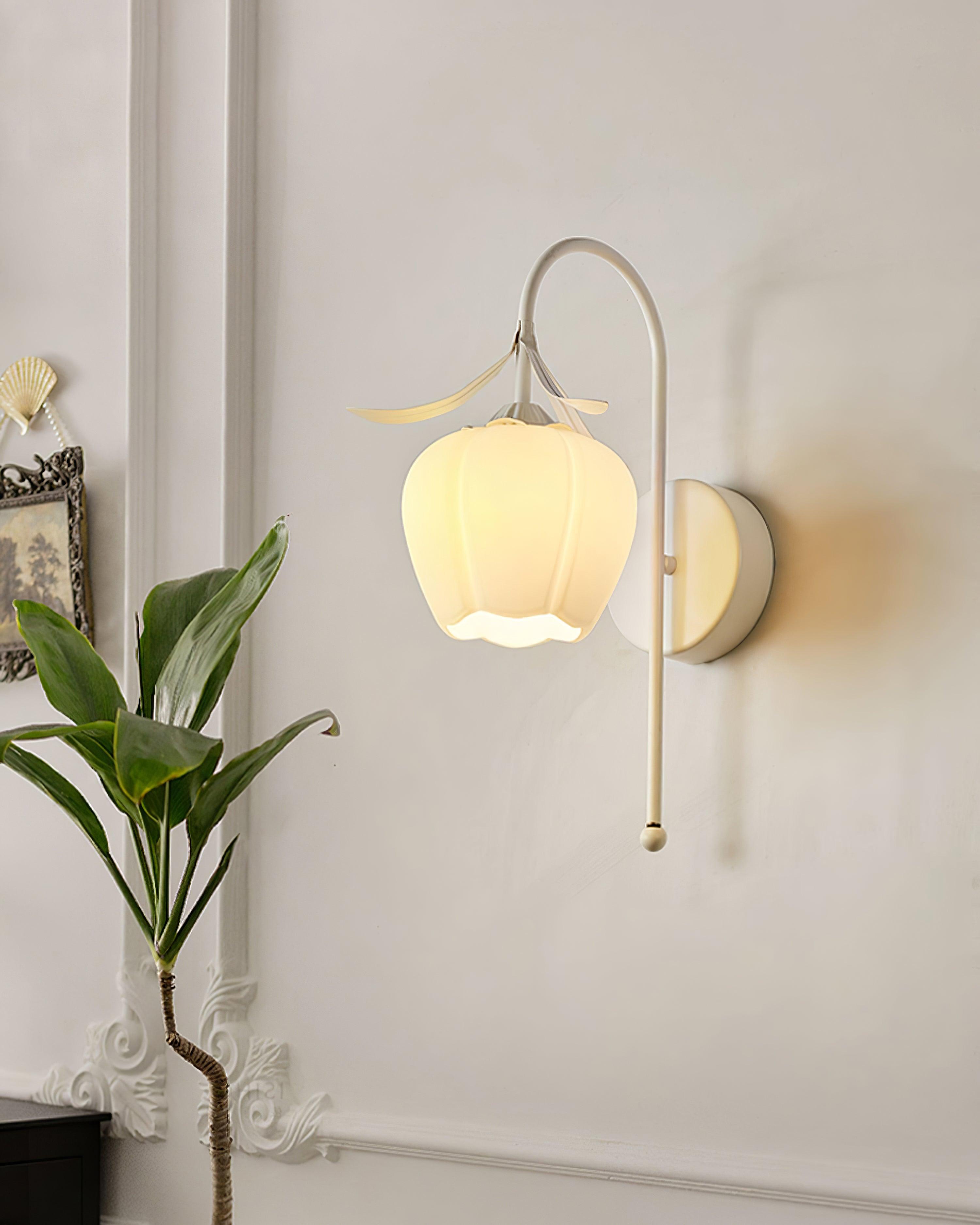 Luna Lily Flower Wall Lamp - Letslighting