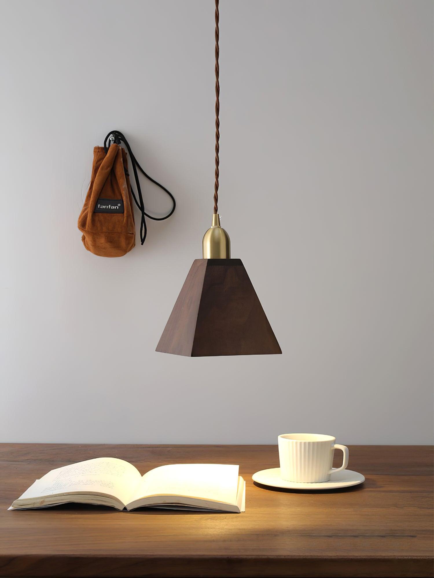 Lustra Pendelleuchte Nussbaum Messing Modern-Letslighting