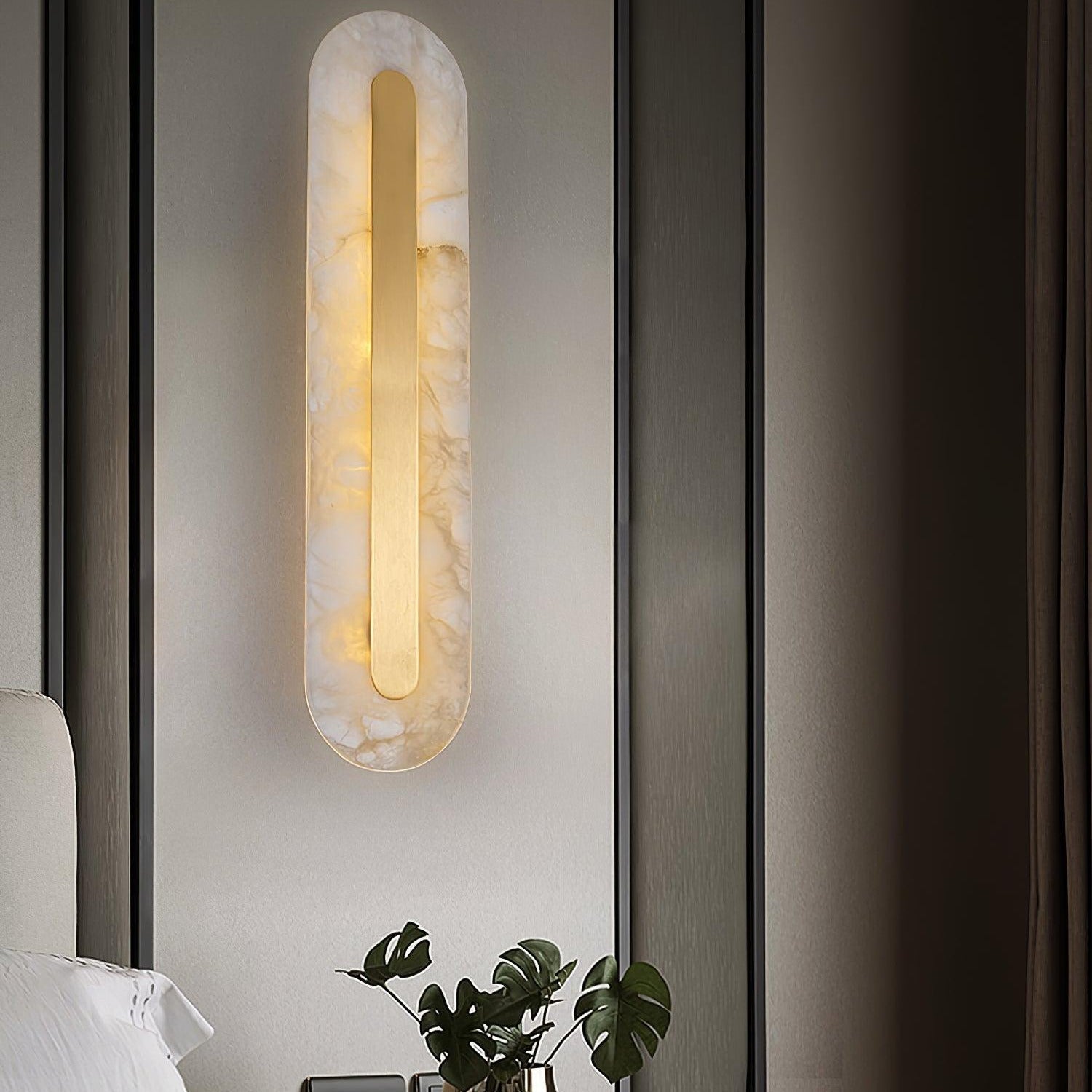 Hurn Abgerundete Alabaster Wandleuchte