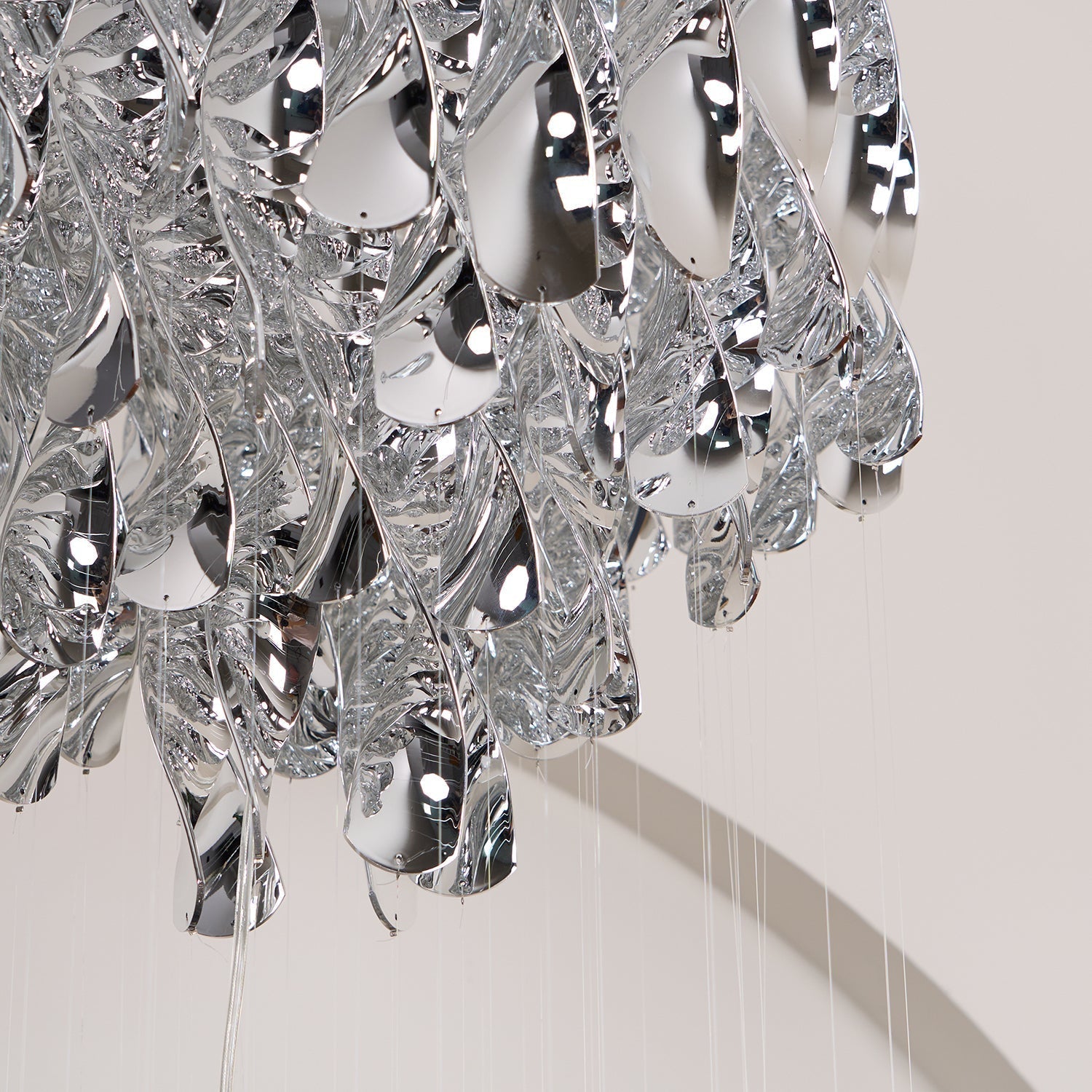 Isoran Luxe Pendelleuchte aus Metall-Letslighting