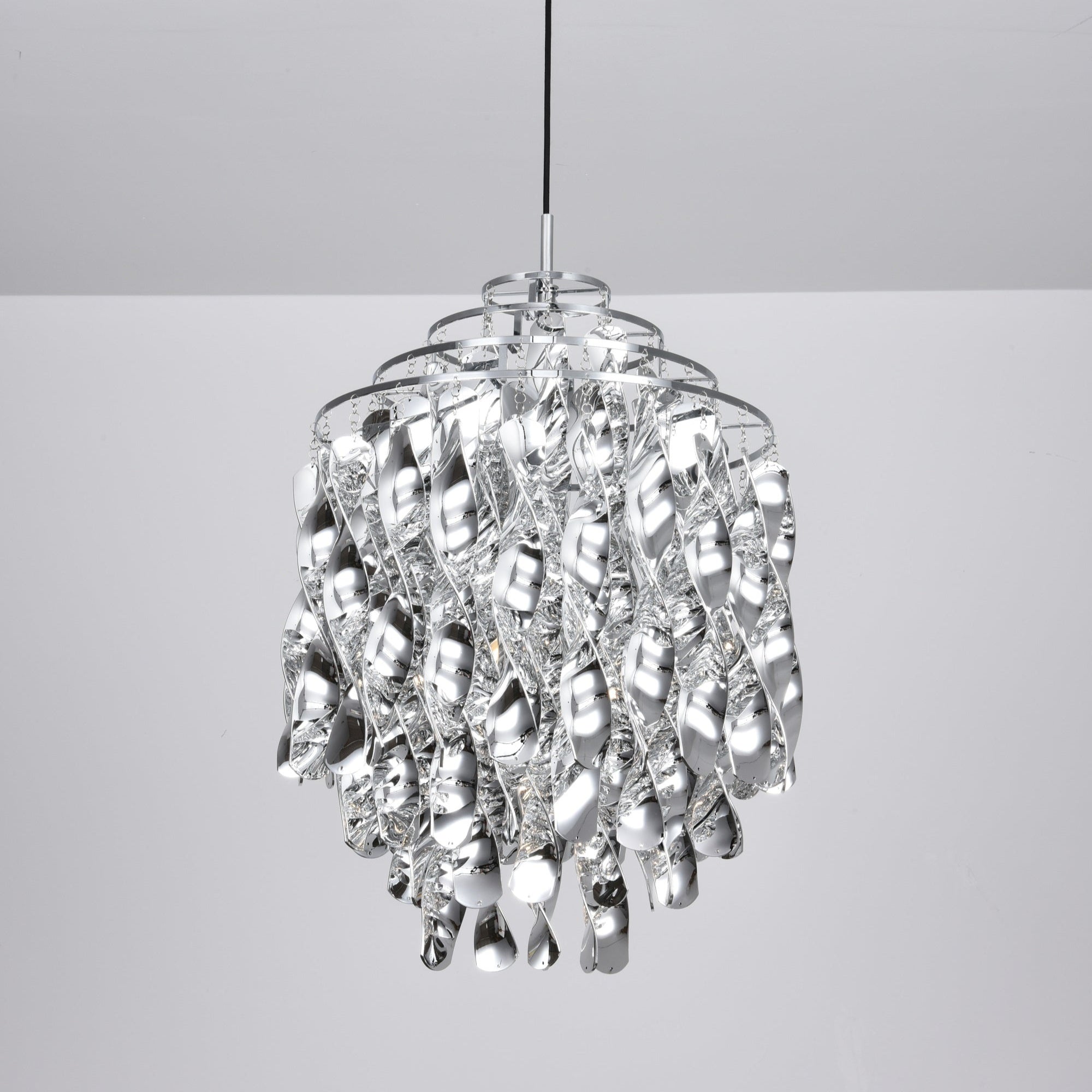 Isoran Luxe Pendelleuchte aus Metall-Letslighting