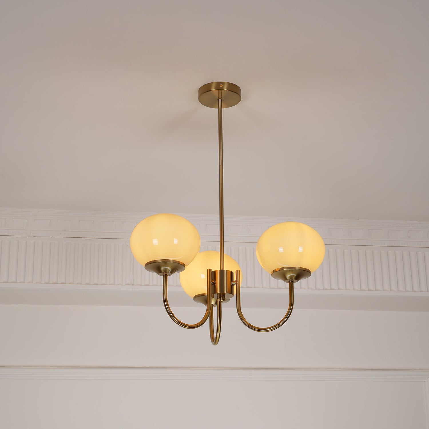 Lustra Kronleuchter Rosa Glaskugel Gold-Letslighting