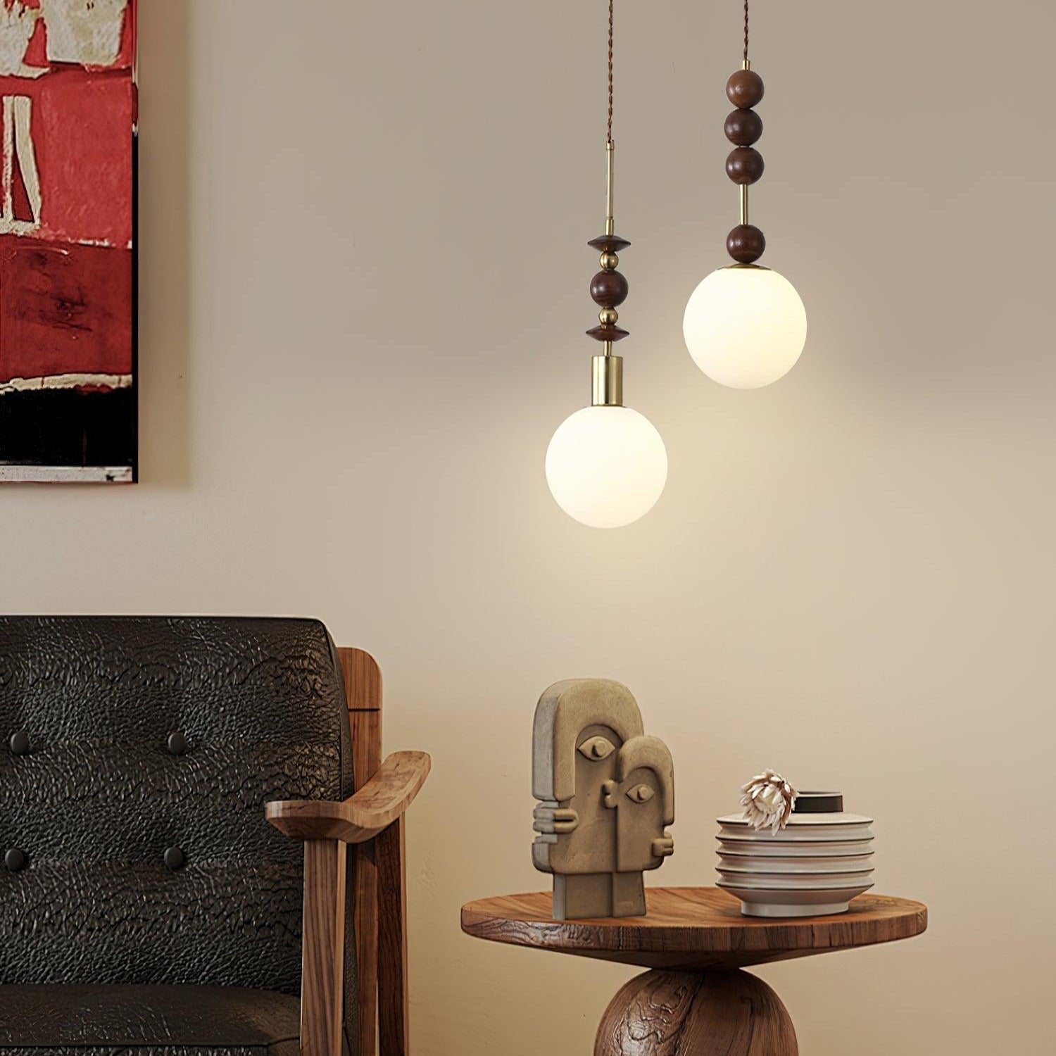 Norn Vintage-Globus-Pendelleuchte mit Holzperlen