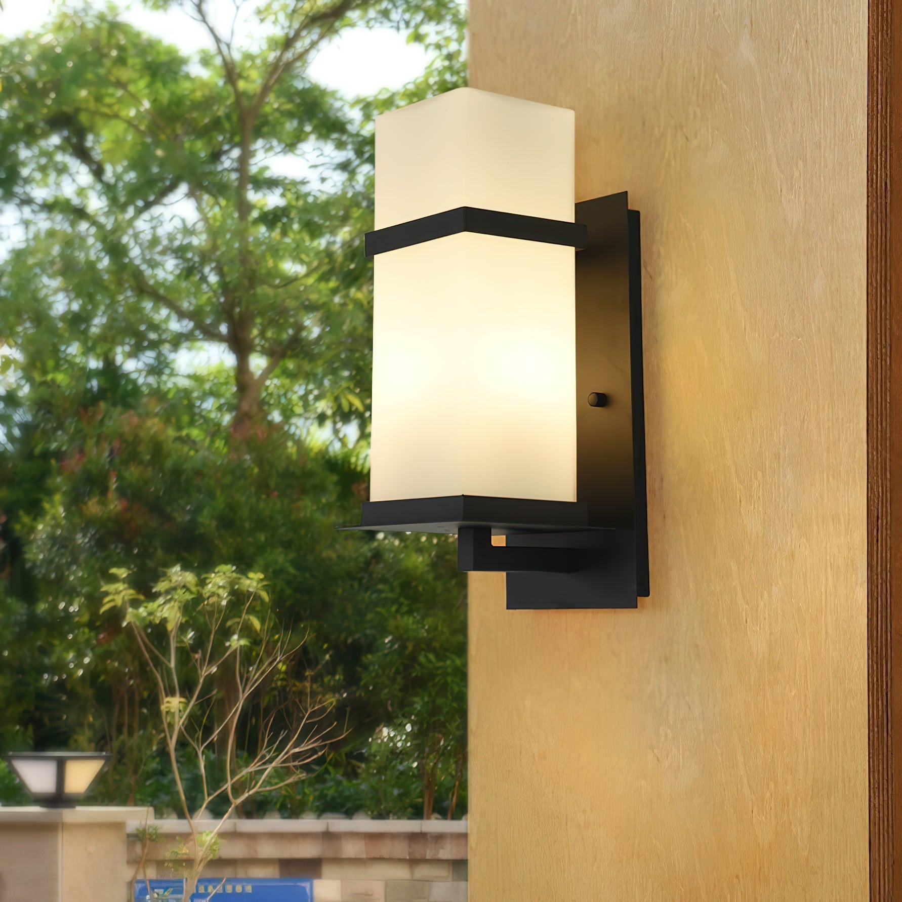 Ishaaris Minimalistische Glas-Wandleuchte für den Außenbereich-Letslighting
