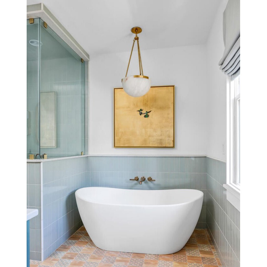 Dione Minimalist Alabaster Pendant Light - Neutralighting