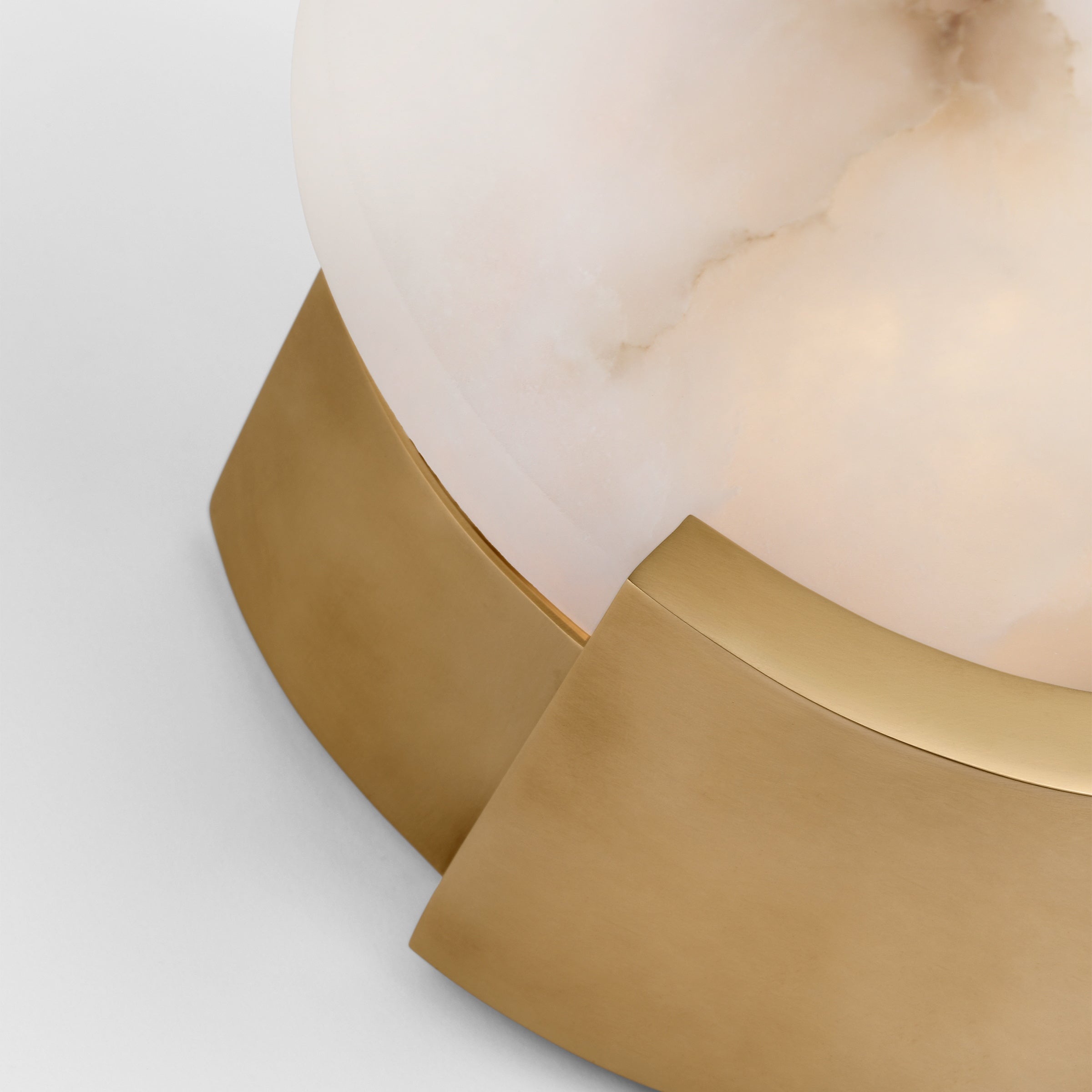 Avsolisra Modern Minimalist Round Alabaster Wall Lamp - Letslighting