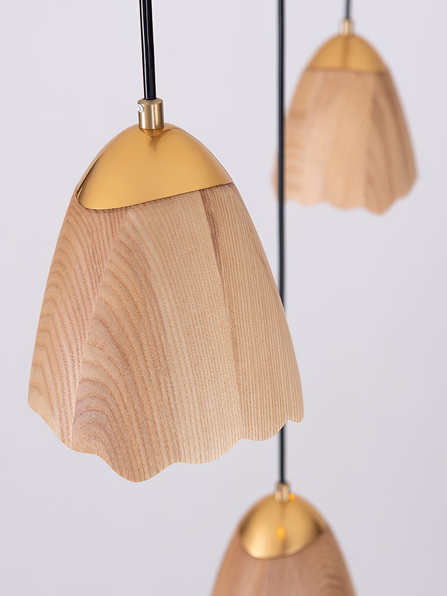 Ilvenel Moderne, minimalistische Glocken-Pendelleuchte aus Holz-Letslighting