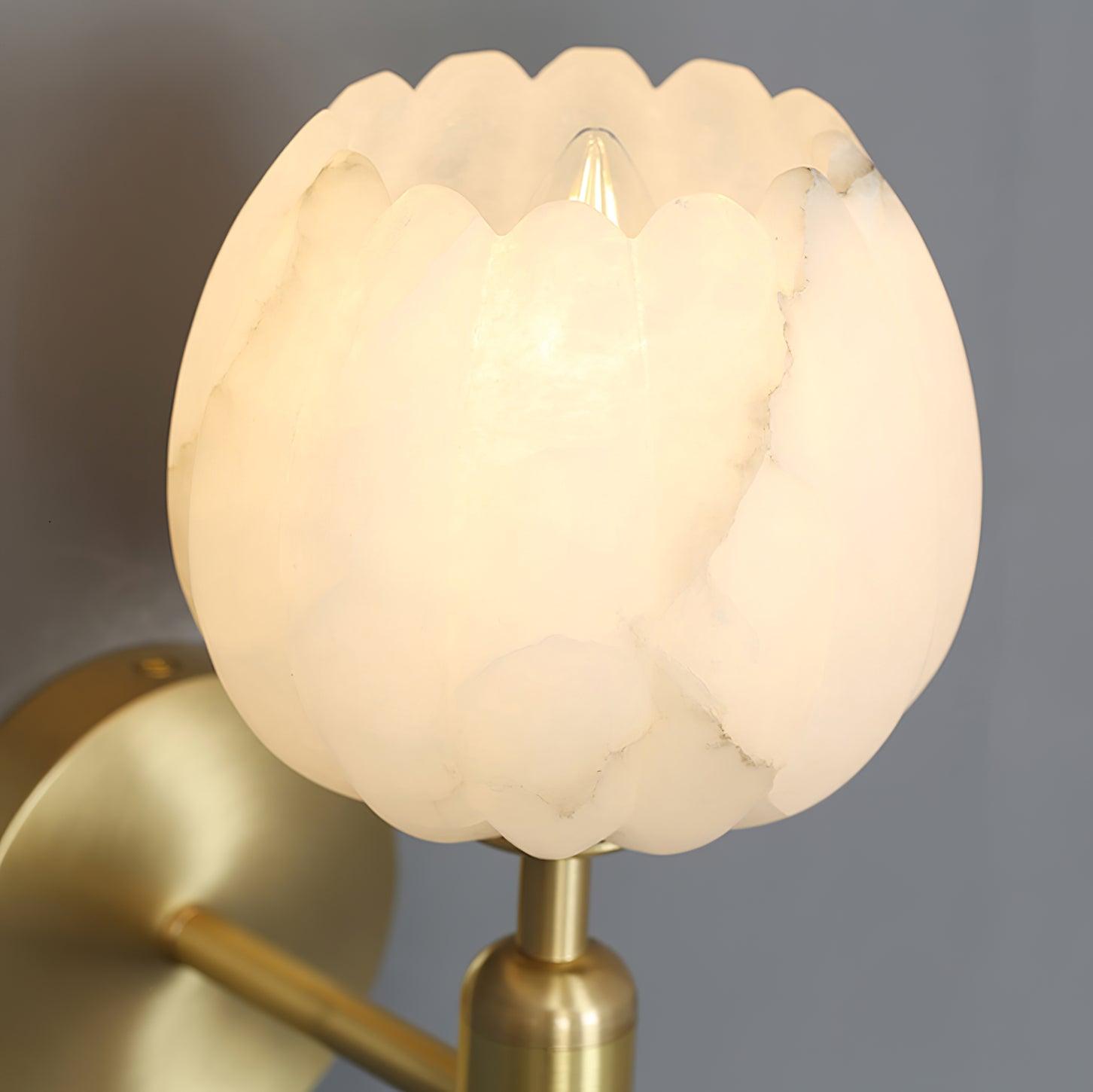 Ralin Alabaster-Blumen-Wandleuchte