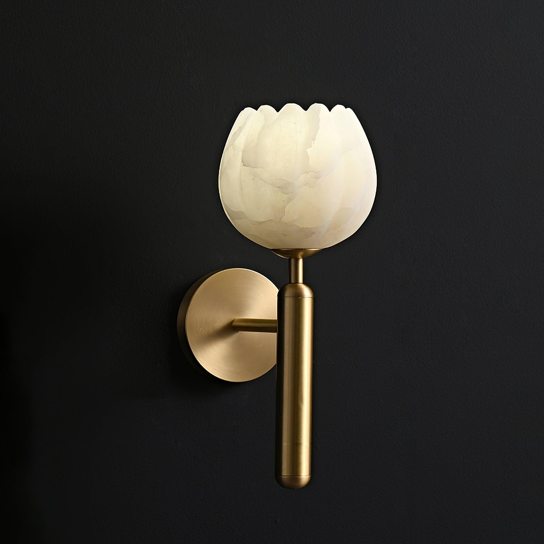 Ralin Alabaster-Blumen-Wandleuchte