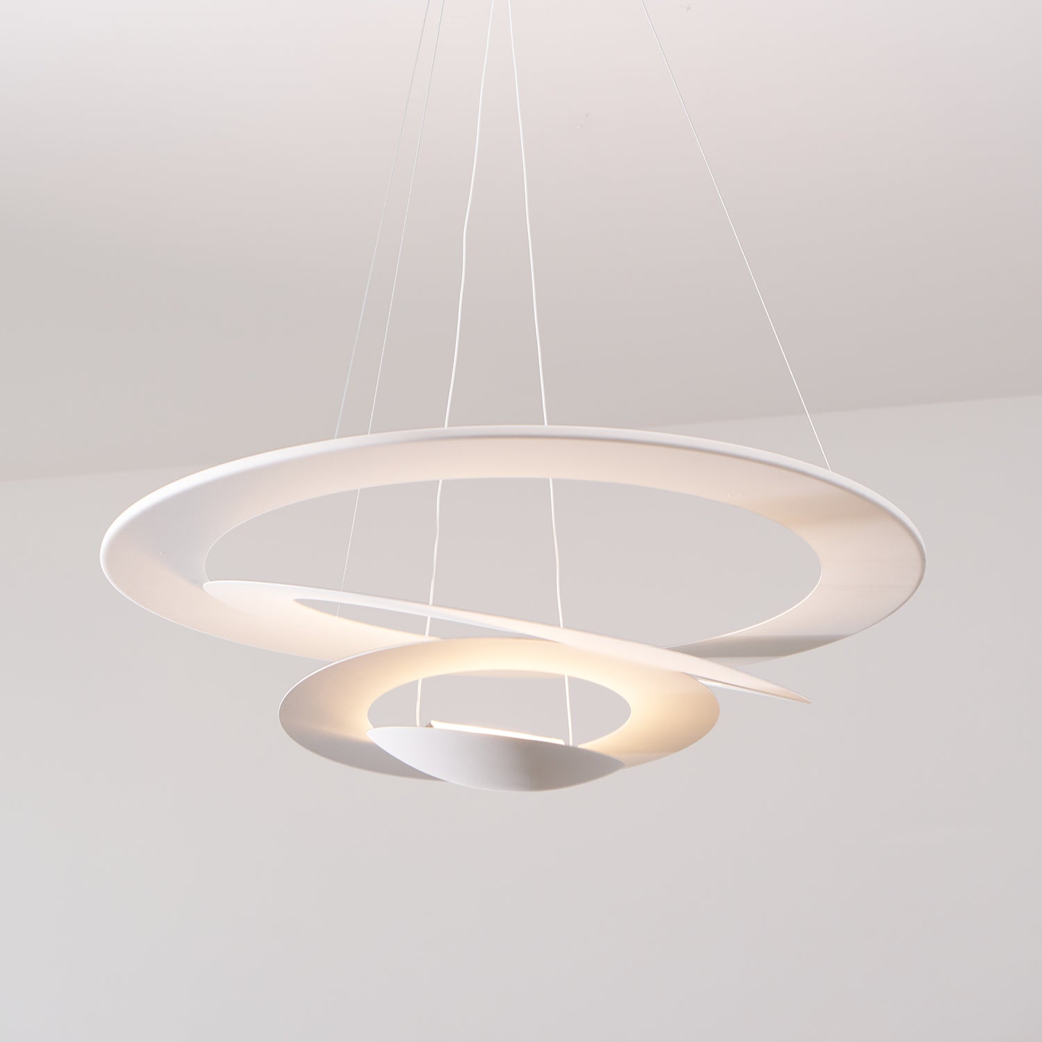 Kaia Modern Pendant Light - Neutralighting