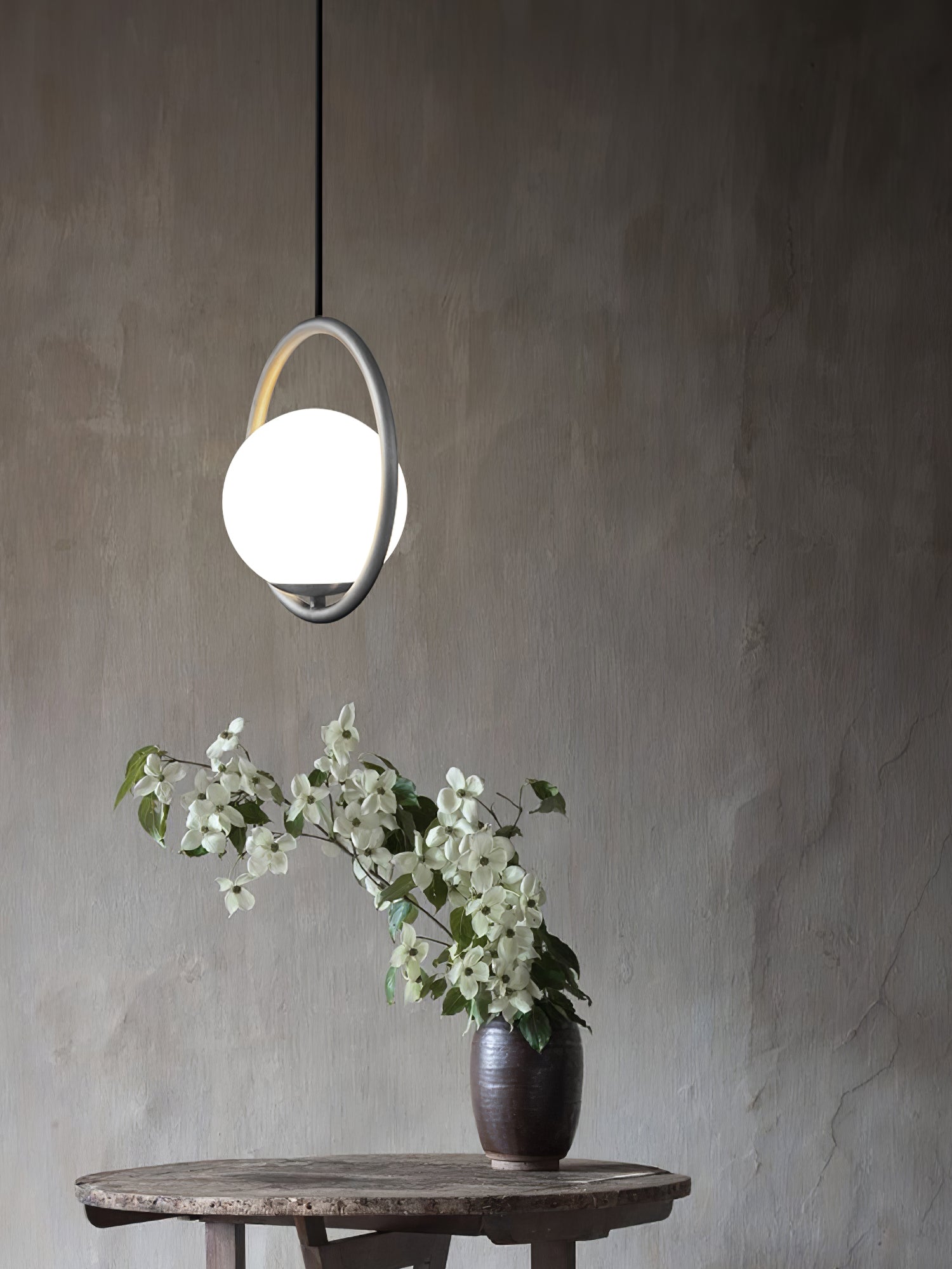 Mila Pendant Lamp - Blowlighting