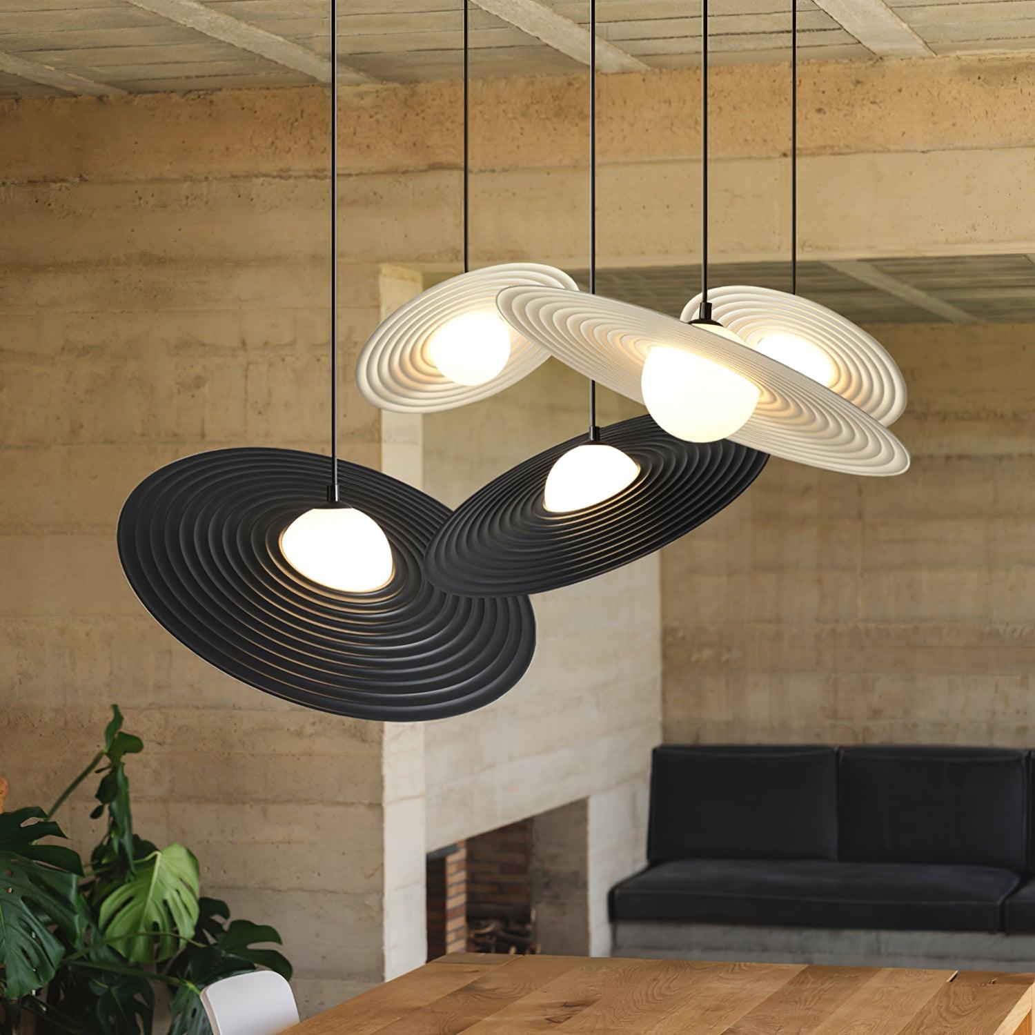 Lustra Pendelleuchte PE Plate Weiß und Schwarz-Letslighting