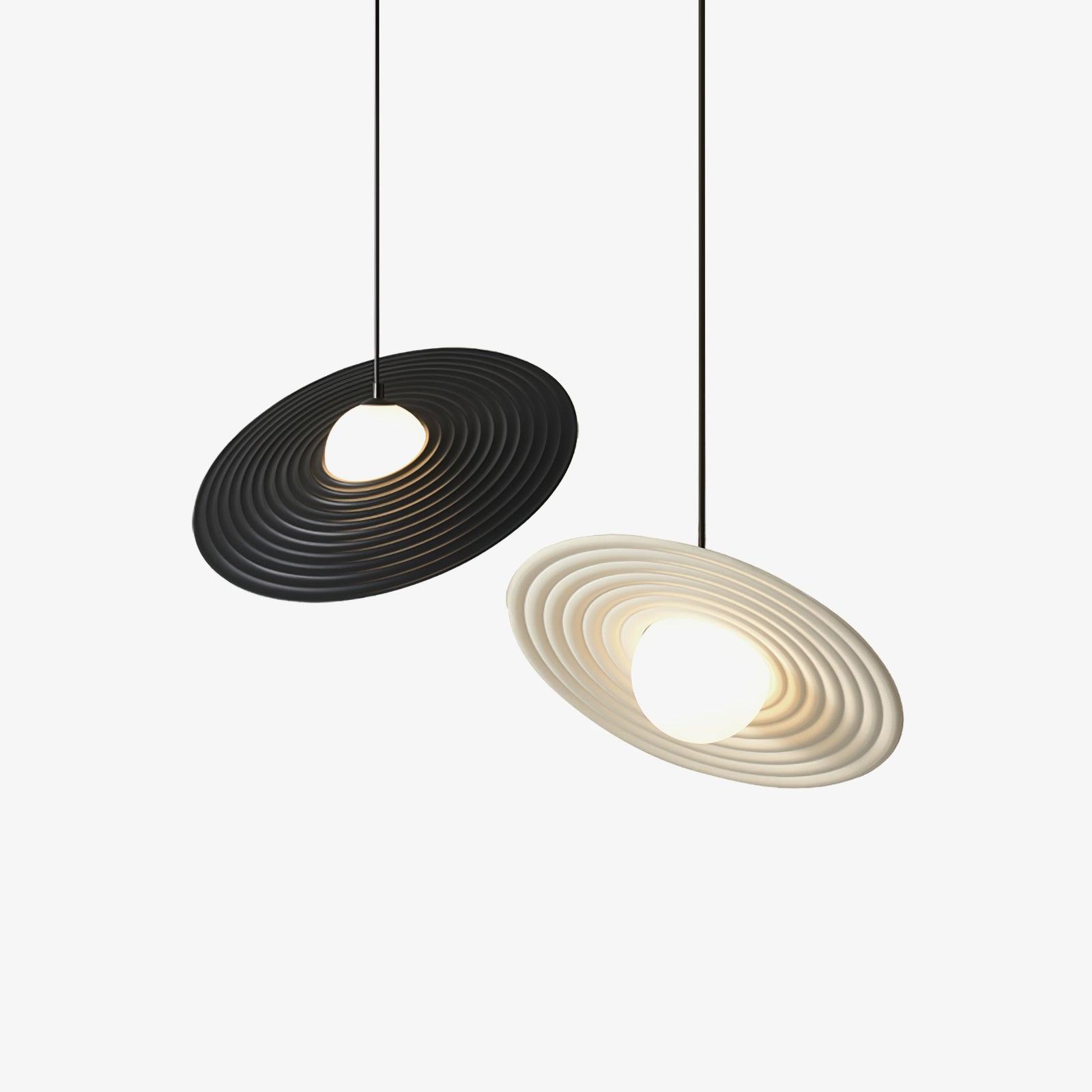 Lustra Pendelleuchte PE Plate Weiß und Schwarz-Letslighting