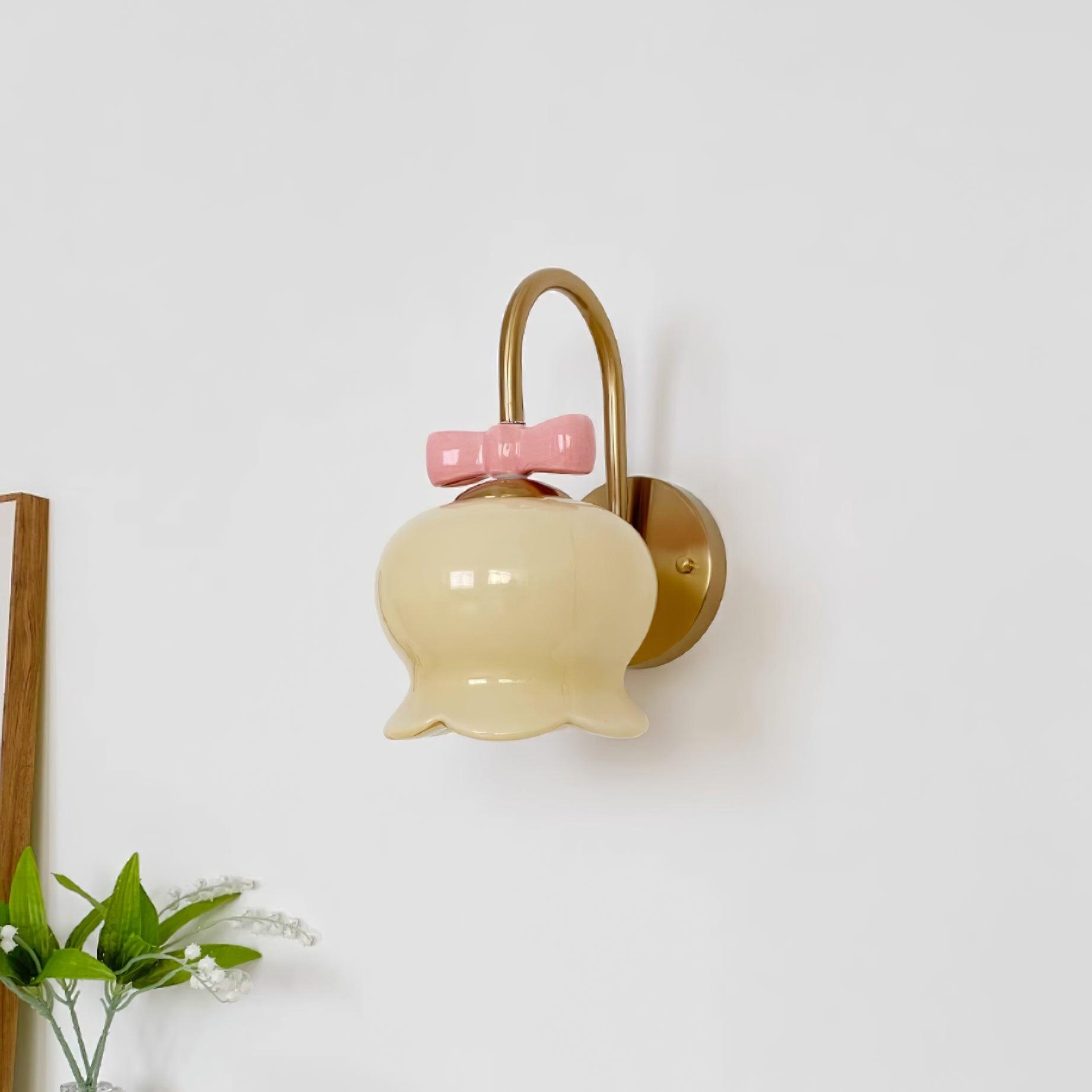 Wandleuchte Schleife Akzent Glocken Glas Schirm Verspielt Modern Kinderzimmer-Letslighting