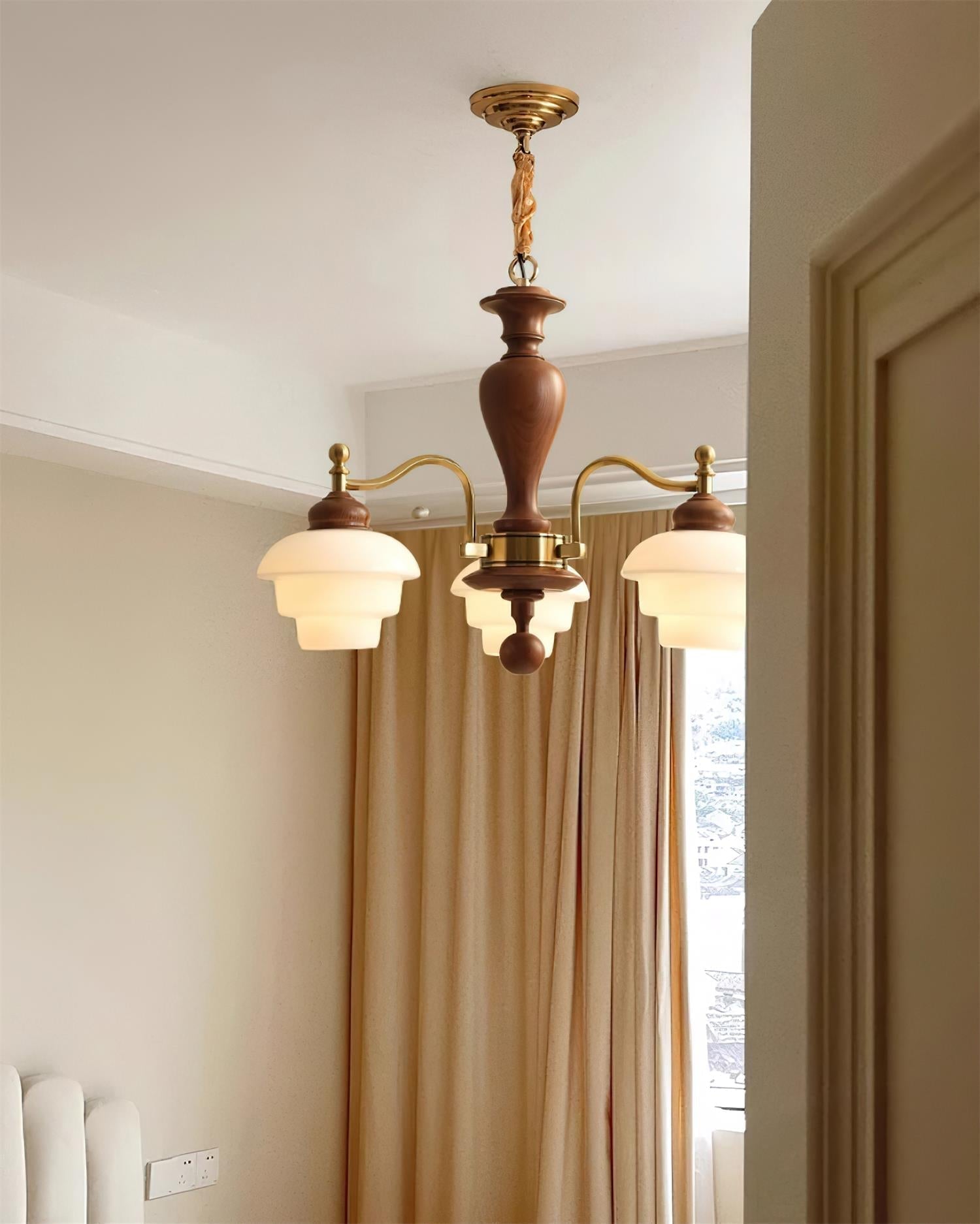 Hovian Vintage Kronleuchter aus Holz-Letslighting