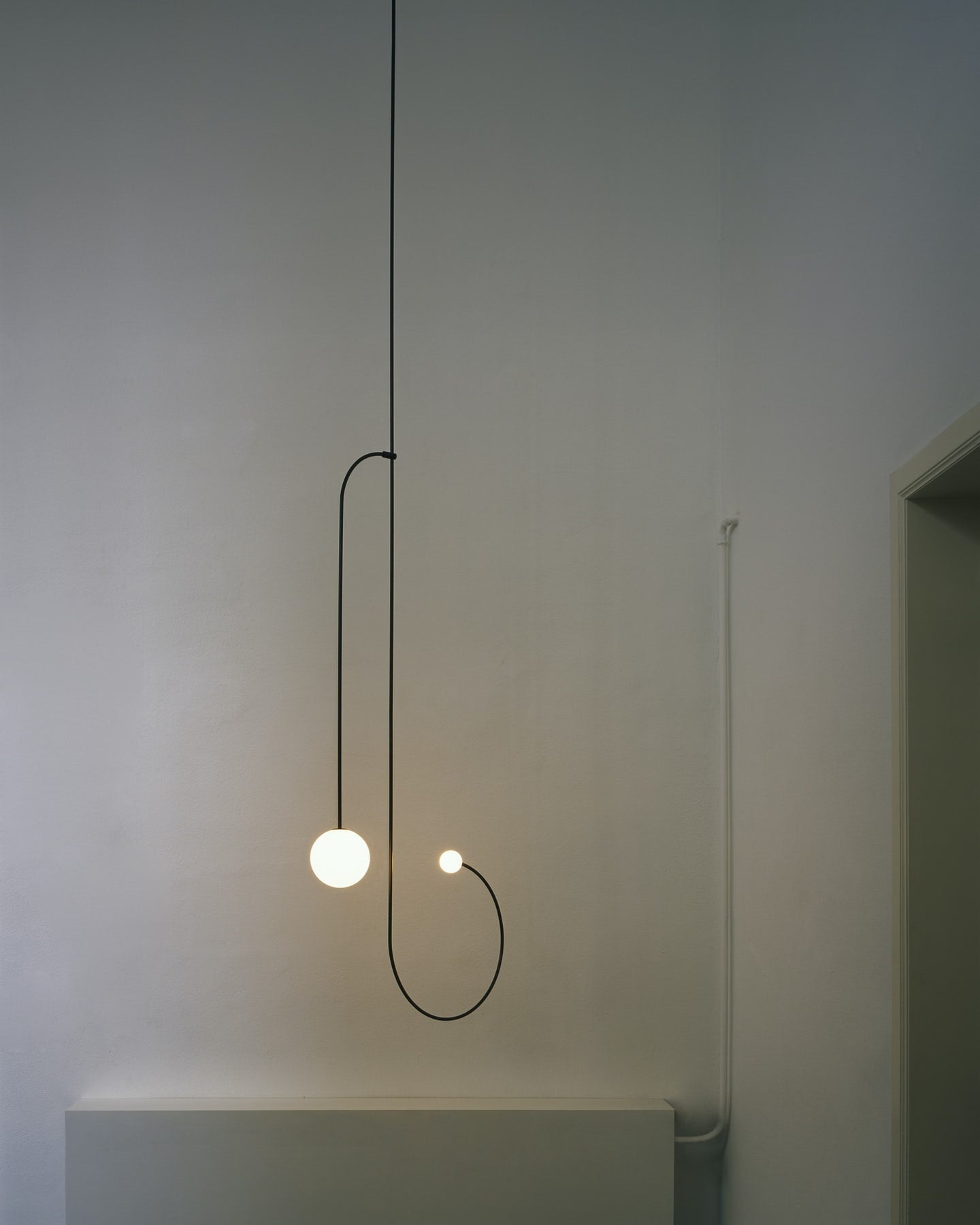Lustra Kronleuchter Mobile Schwarz Minimalistisch-Letslighting