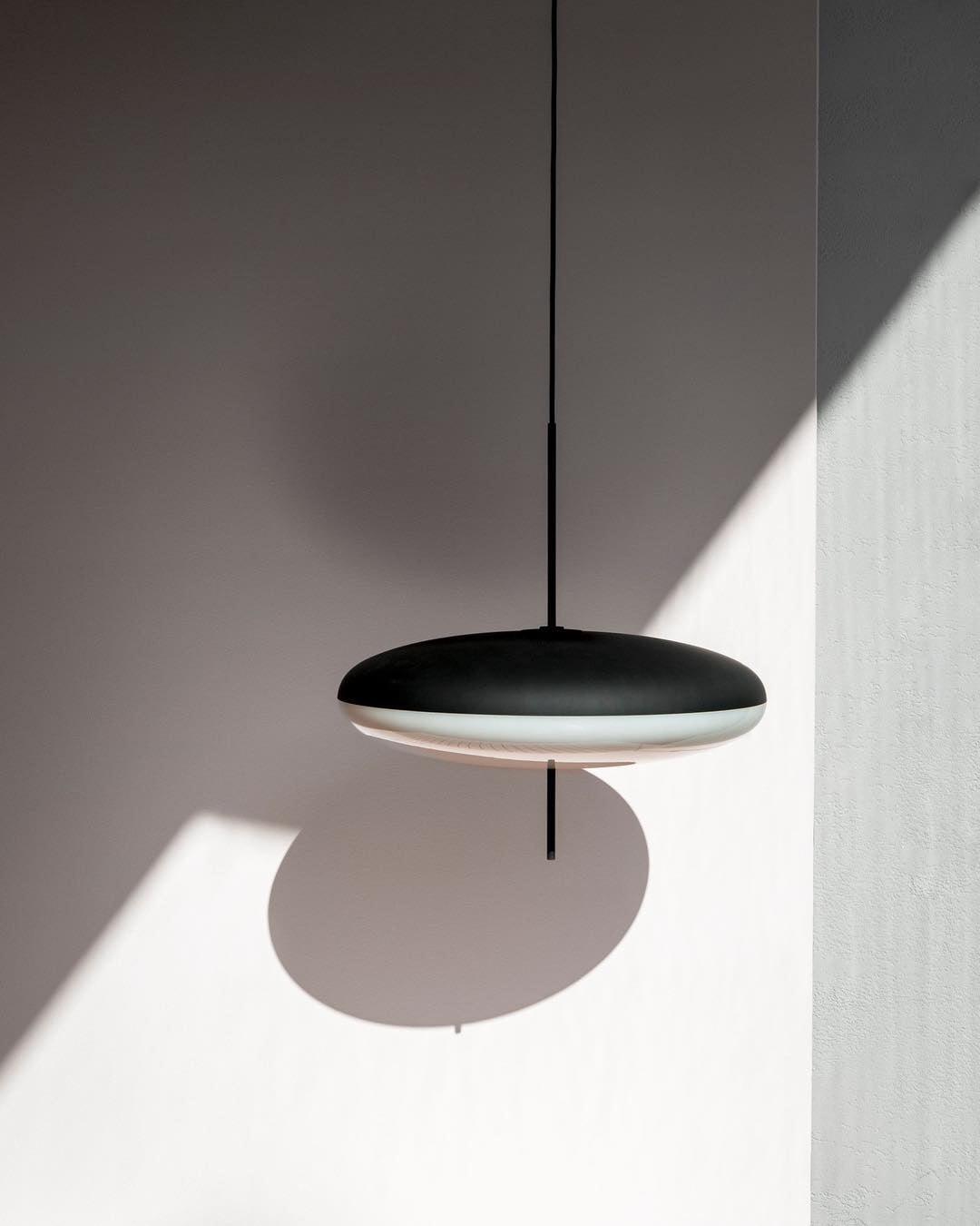 Lustra Pendelleuchte Lampe Verbunden Schwarz lackiert für Wohn Zimmer-Letslighting