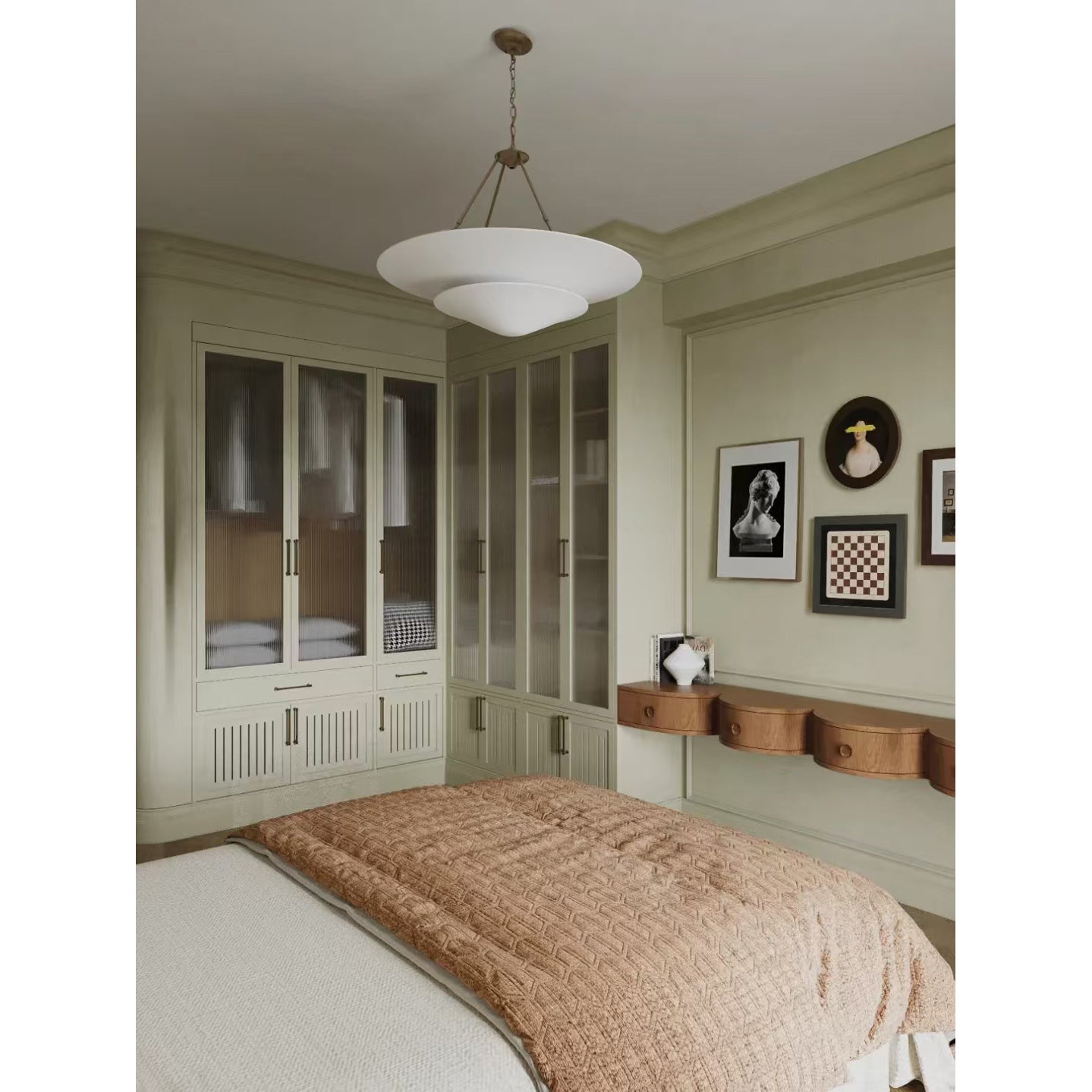Avinisra Eleganter Moderner Messing-Kronleuchter-Letslighting