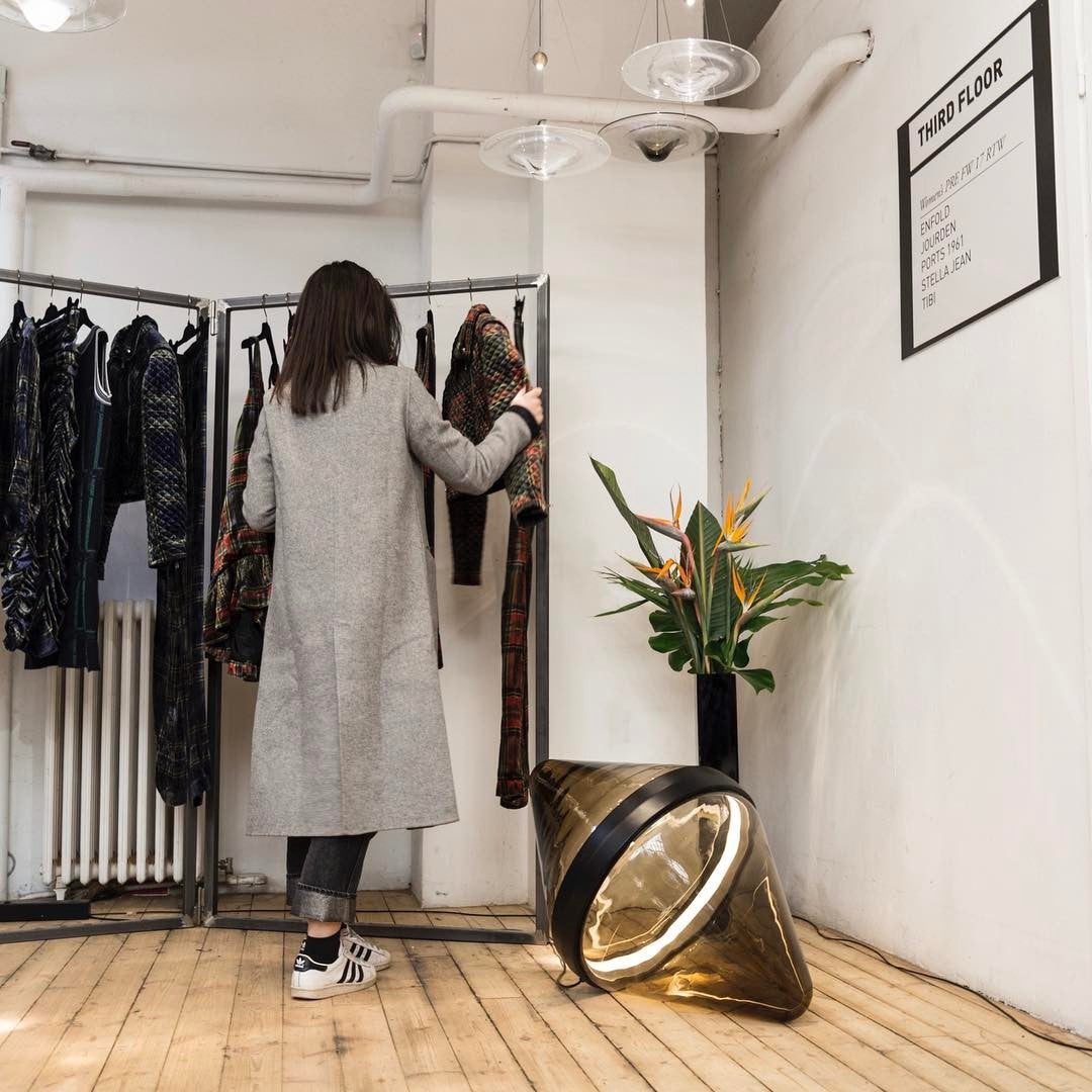 Momento Pendant Light - Blowlighting