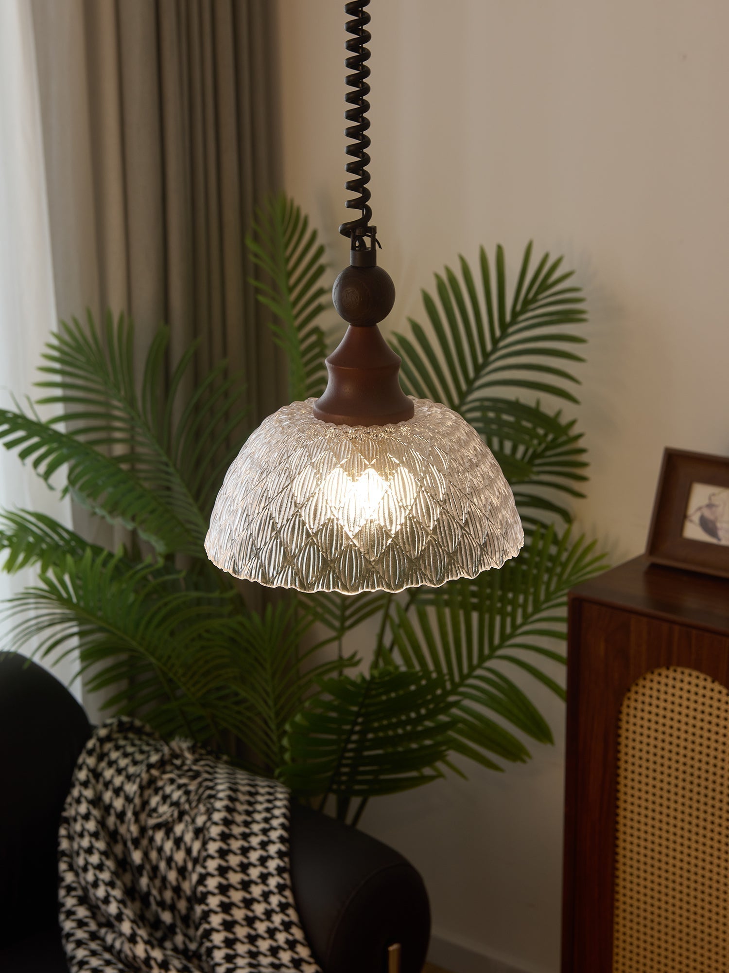 Nydoreth Eleganz Vintage Kunst Holz Pendelleuchte-Letslighting