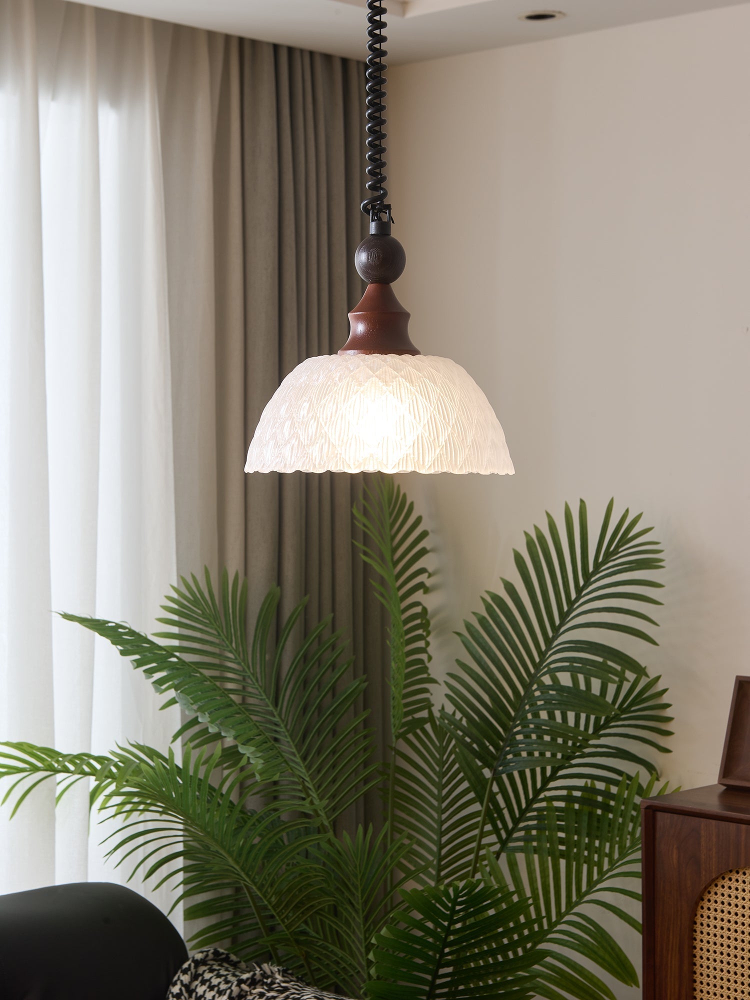 Nydoreth Eleganz Vintage Kunst Holz Pendelleuchte-Letslighting