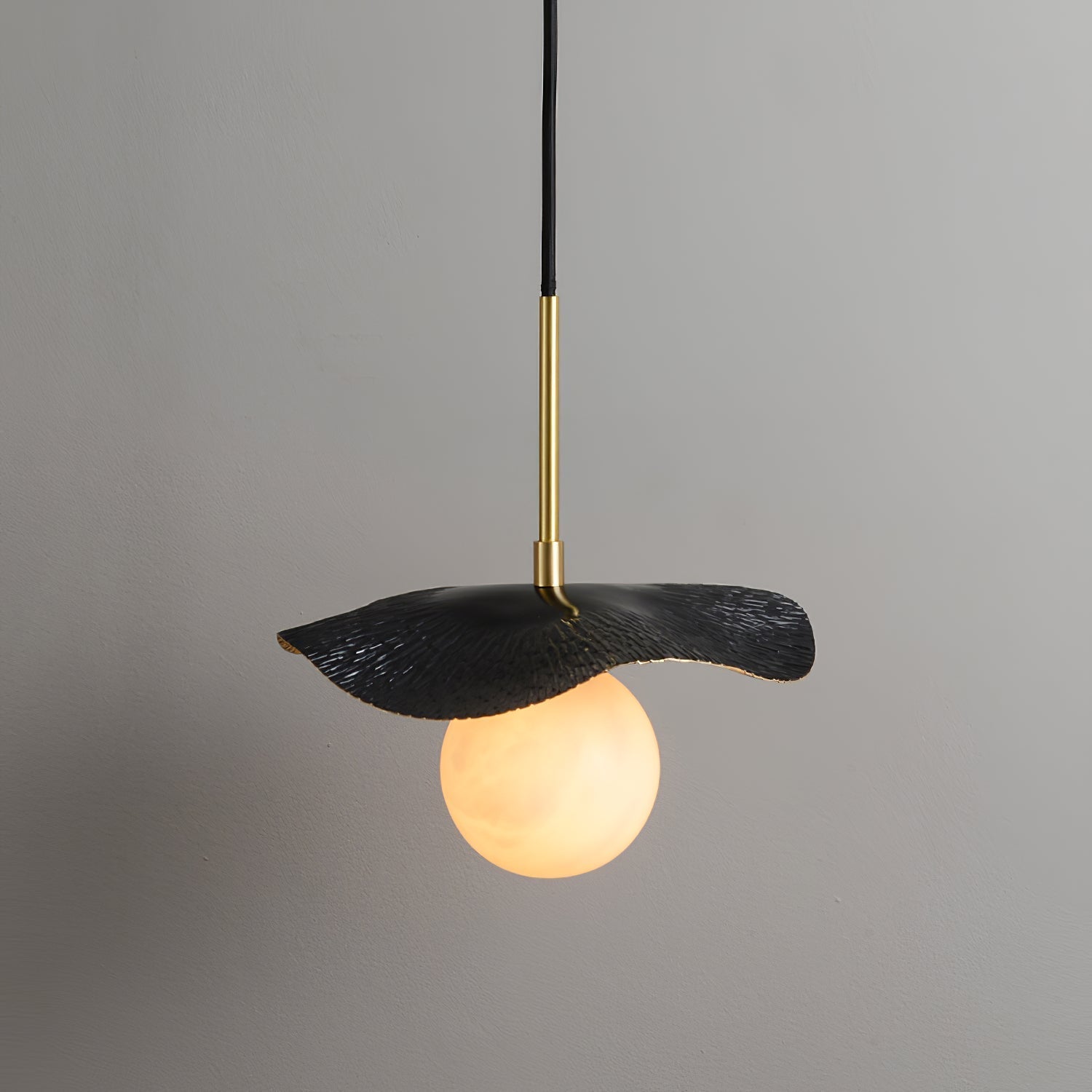 Zaraeen Modern Minimalist Brass Alabaster Pendant Light - Letslighting