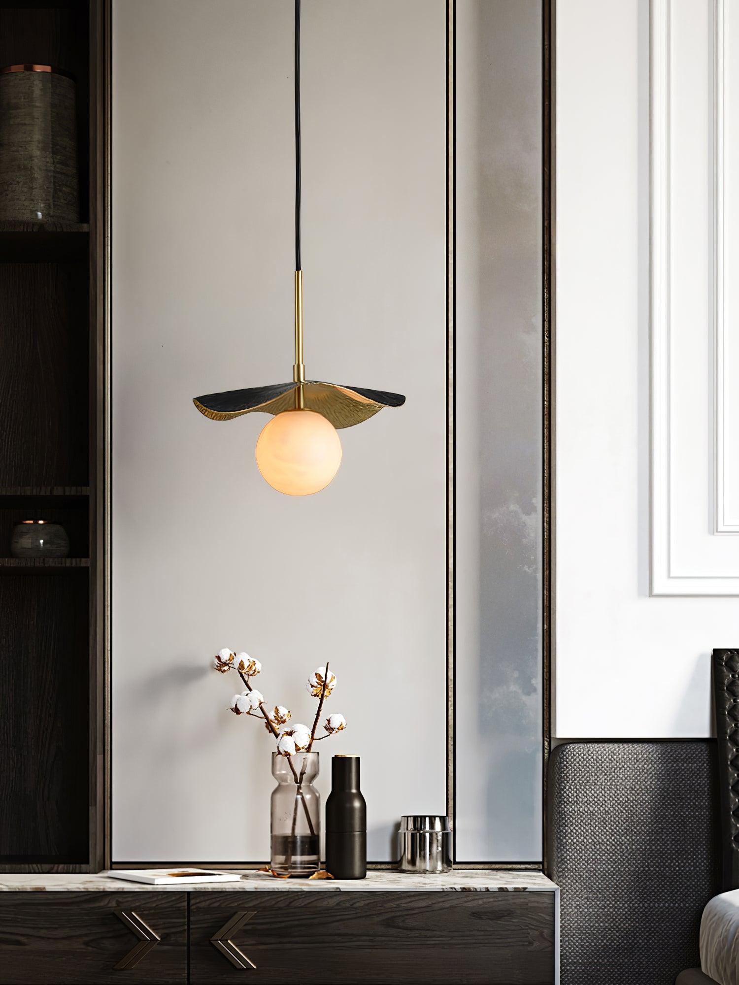 Ivvynen Leaf Canopy Alabaster Pendant Light - Neutralighting