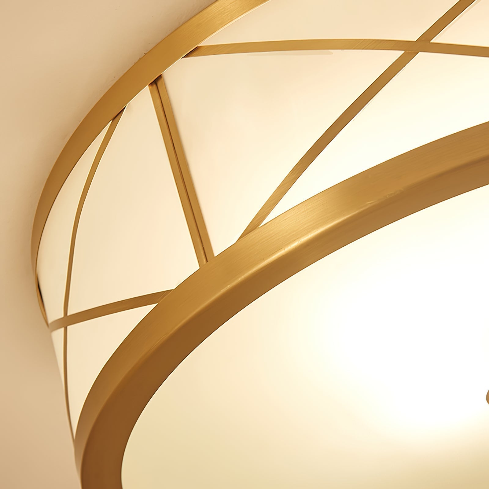 Vovene Moderne Deckenleuchte aus Messing und Glas-Letslighting