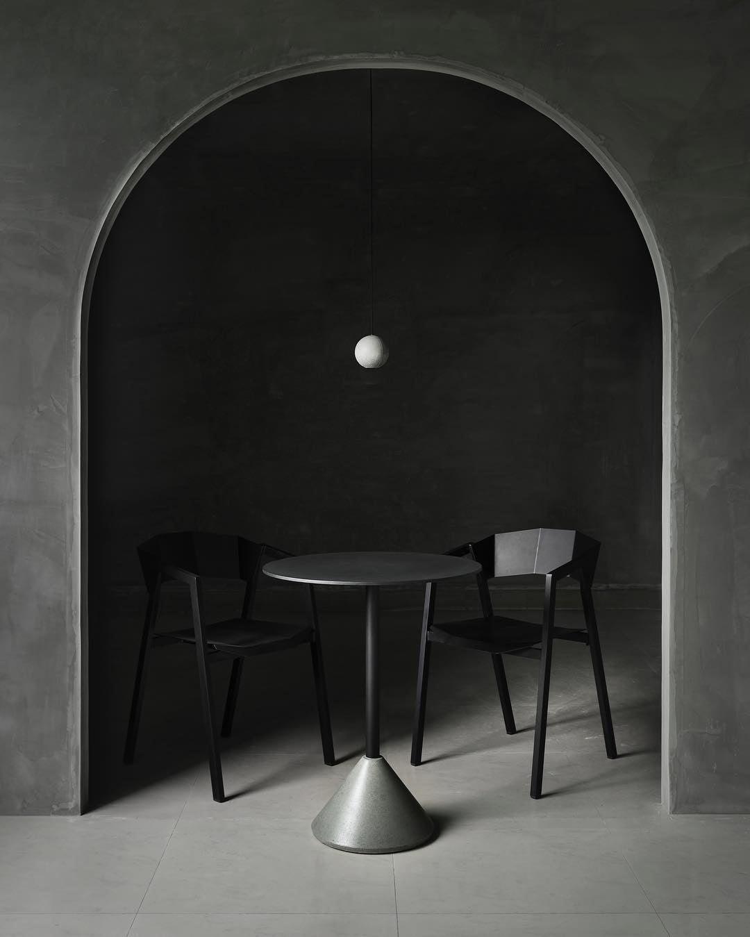 Moon Concrete Pendant Lamp - Blowlighting