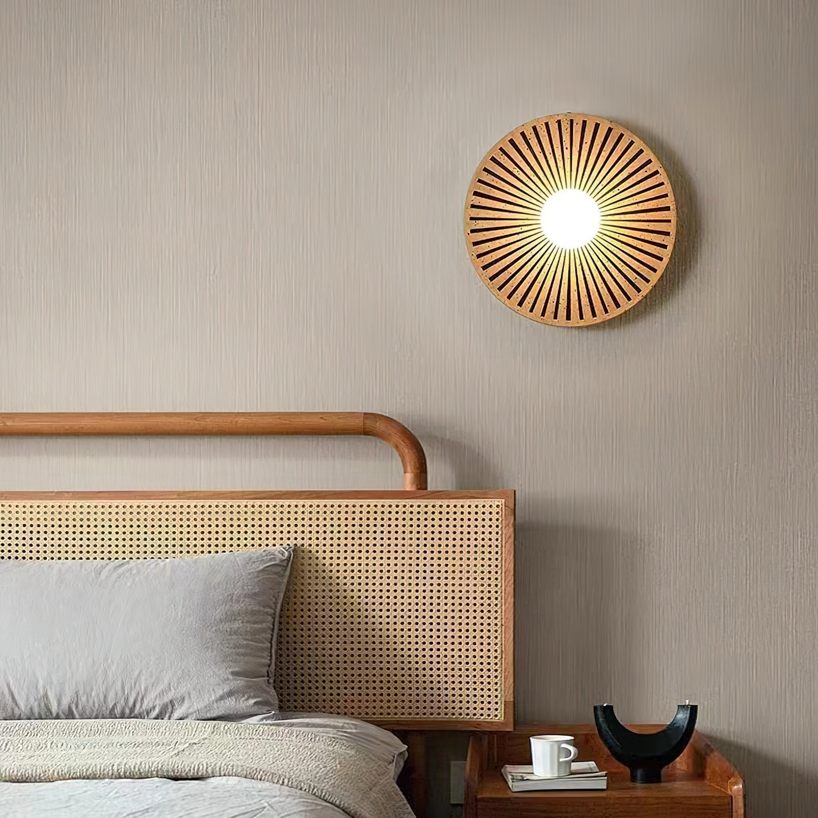 Nytheos Wandleuchte aus Harzglas-Letslighting