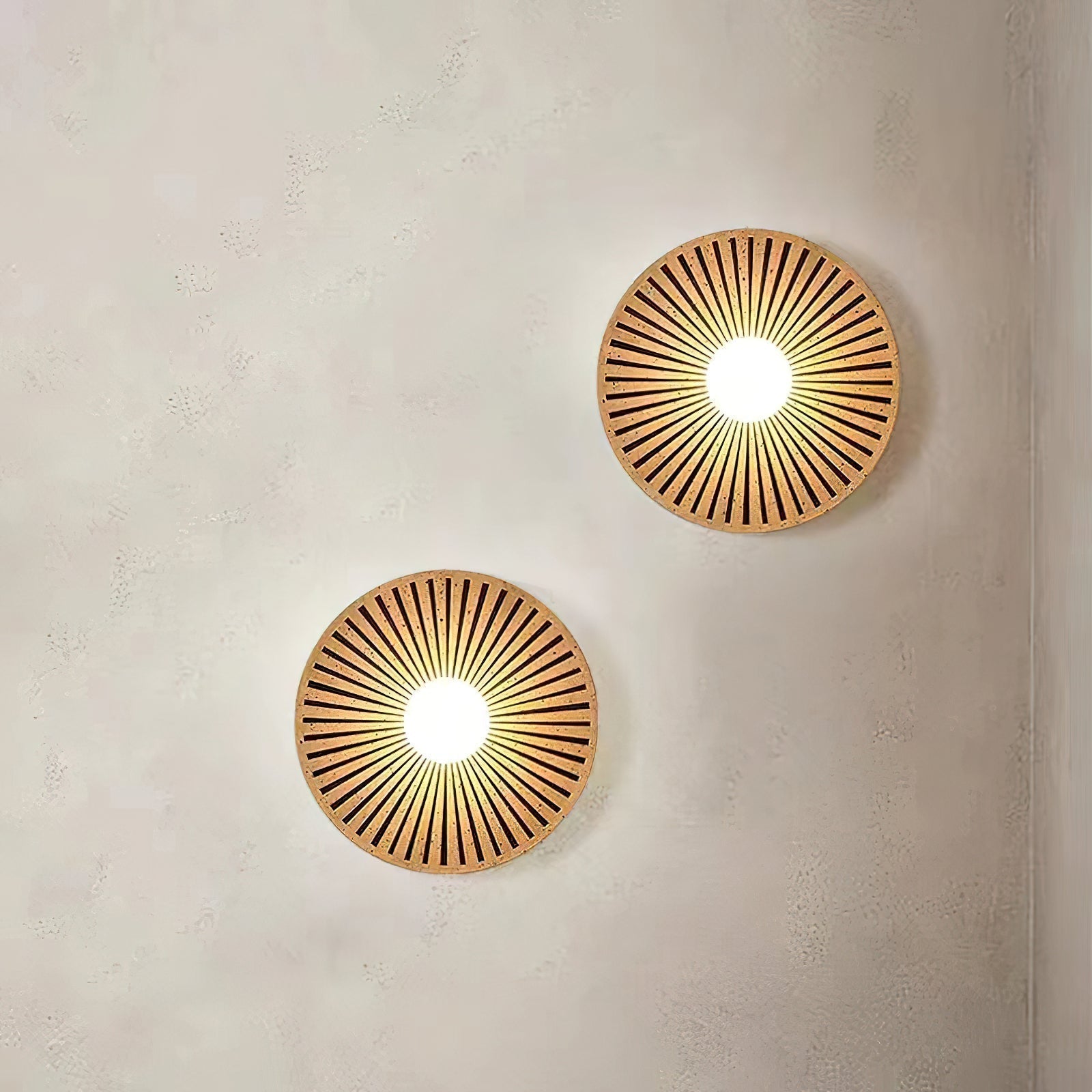 Nytheos Wandleuchte aus Harzglas-Letslighting