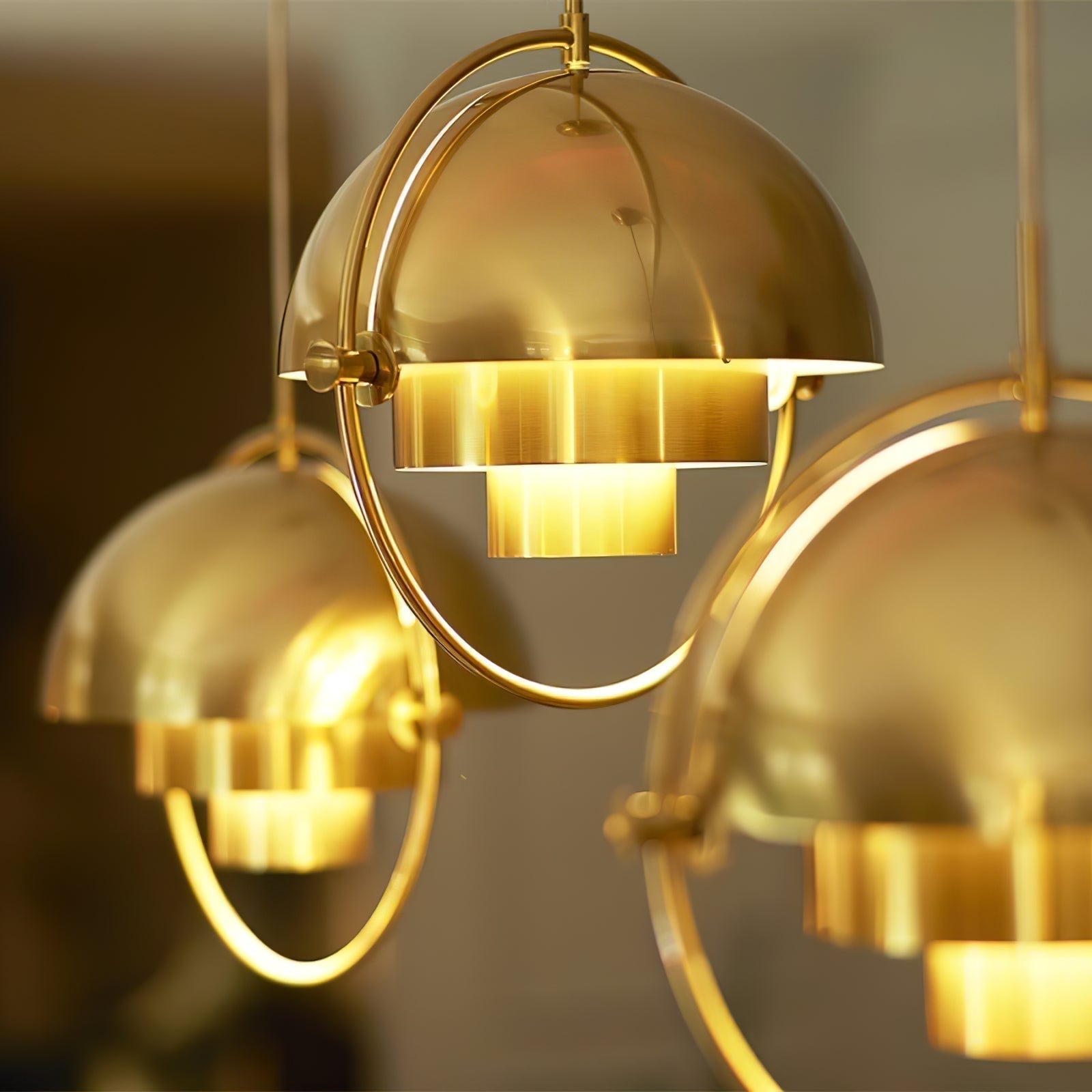 Deformed Ball Pendant Light - Blowlighting