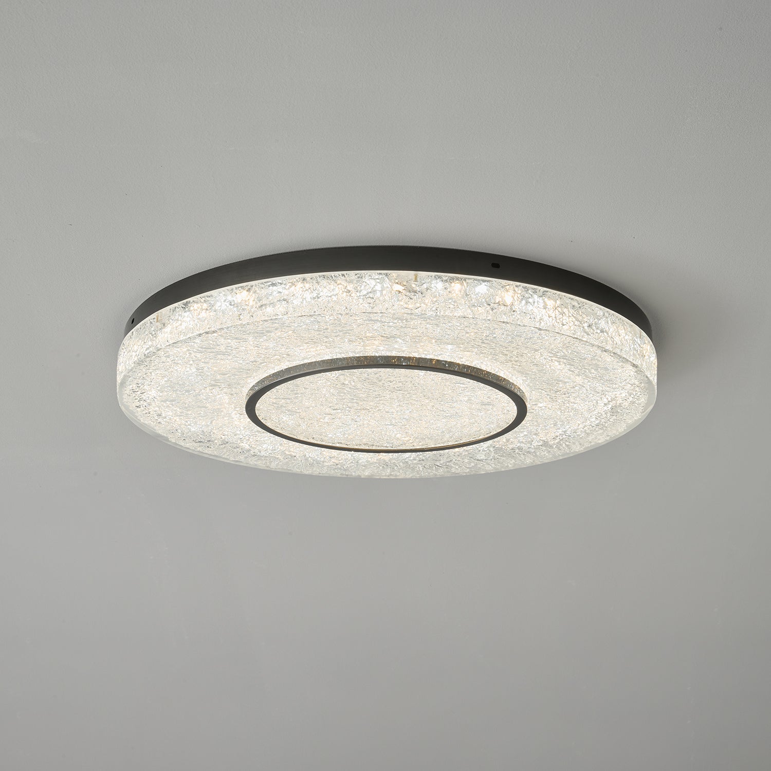 Lustra Deckenleuchte Mysterious Circle Messingharz-Letslighting