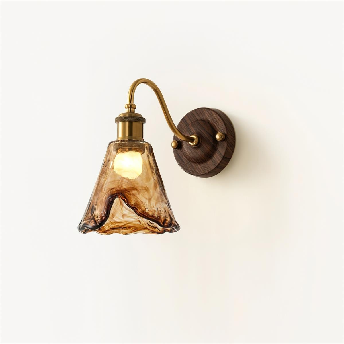 Wandleuchte Bernstein Glas Schirm Walnuss Gold Vintage Modern Wandleuchte-Letslighting