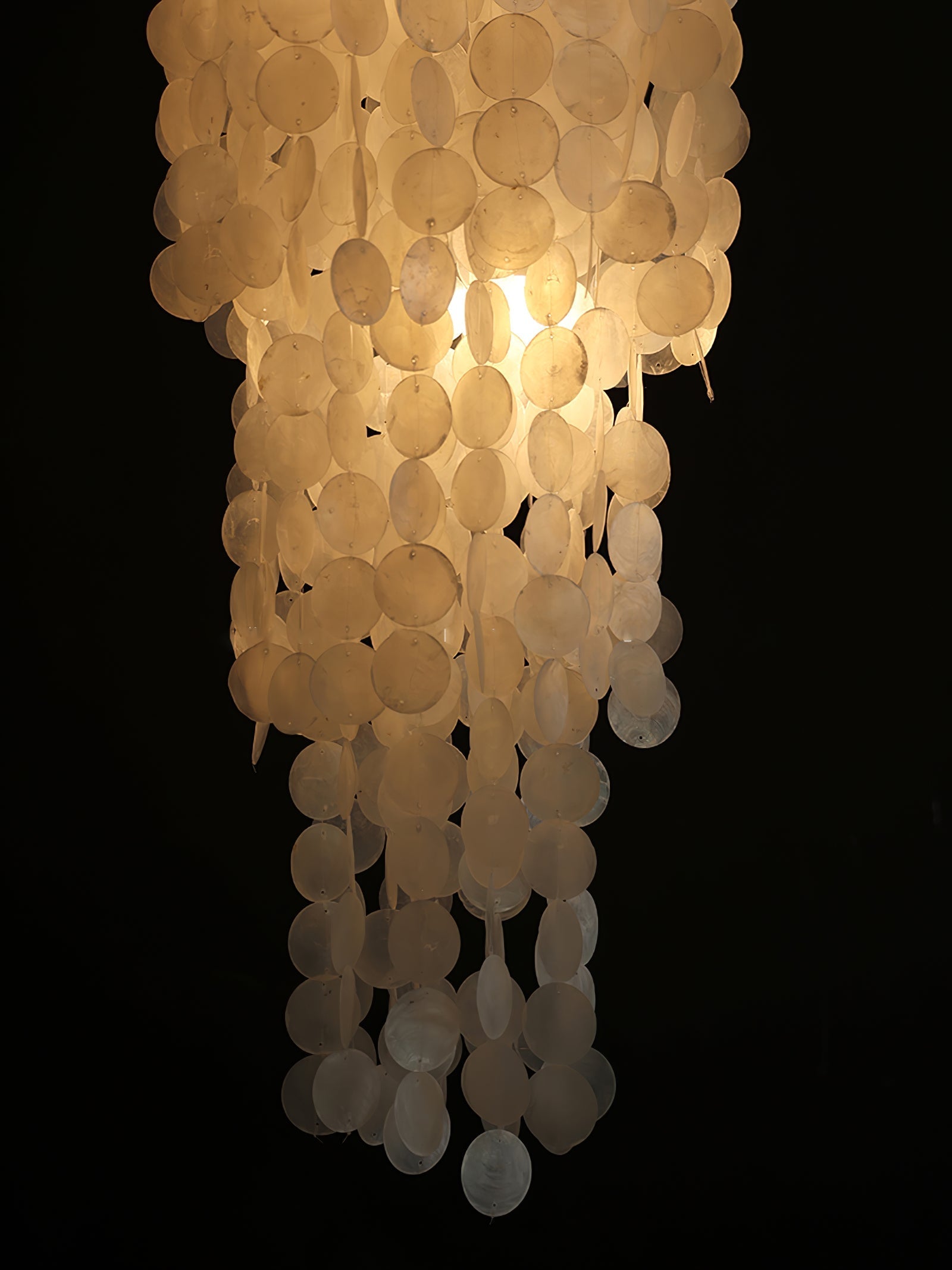Eloryra Kaskadierender Glas-Kronleuchter-Letslighting